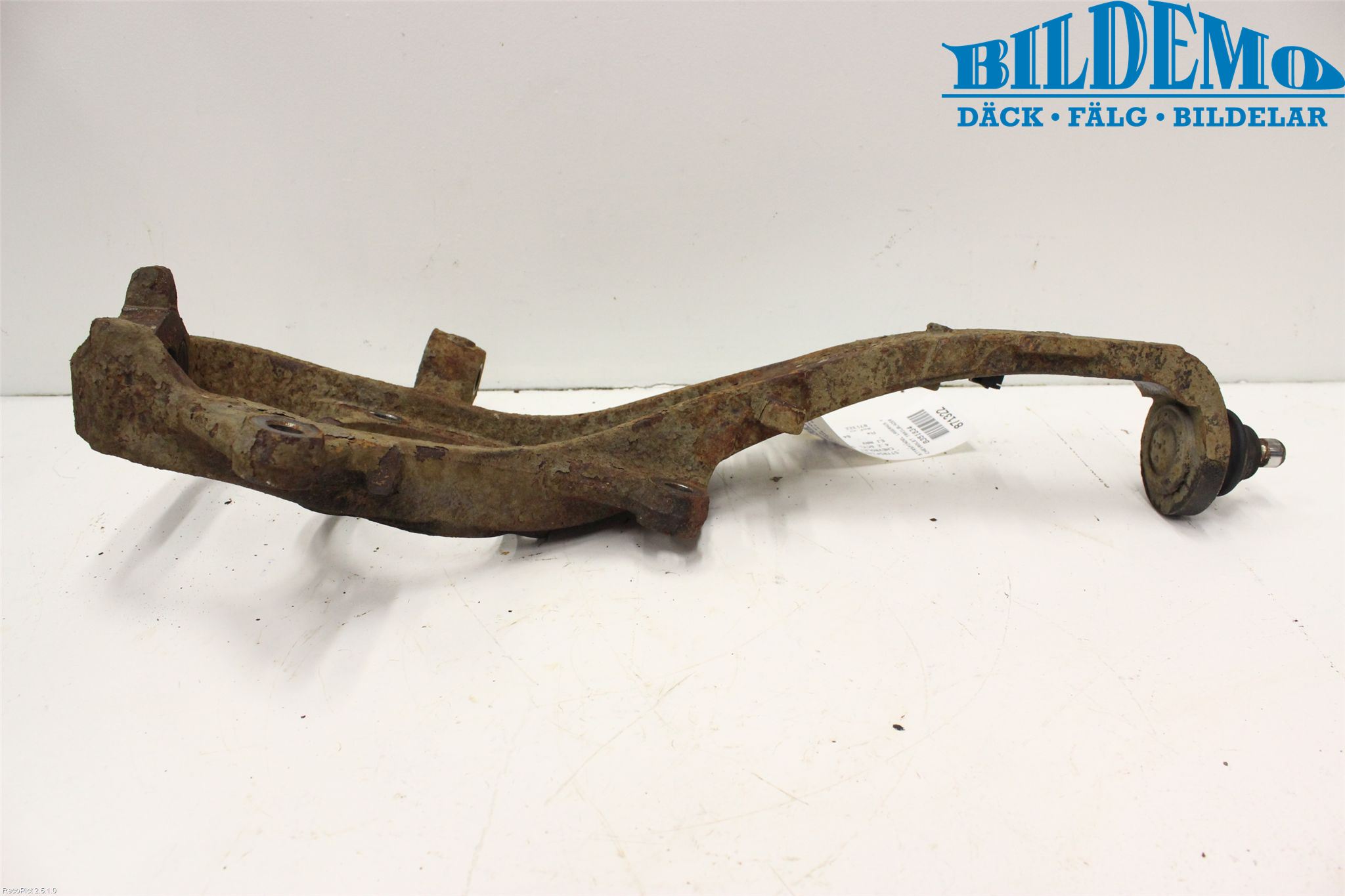 Chevrolet TRAILBLAZER Styrspindel Lagerhus Vä