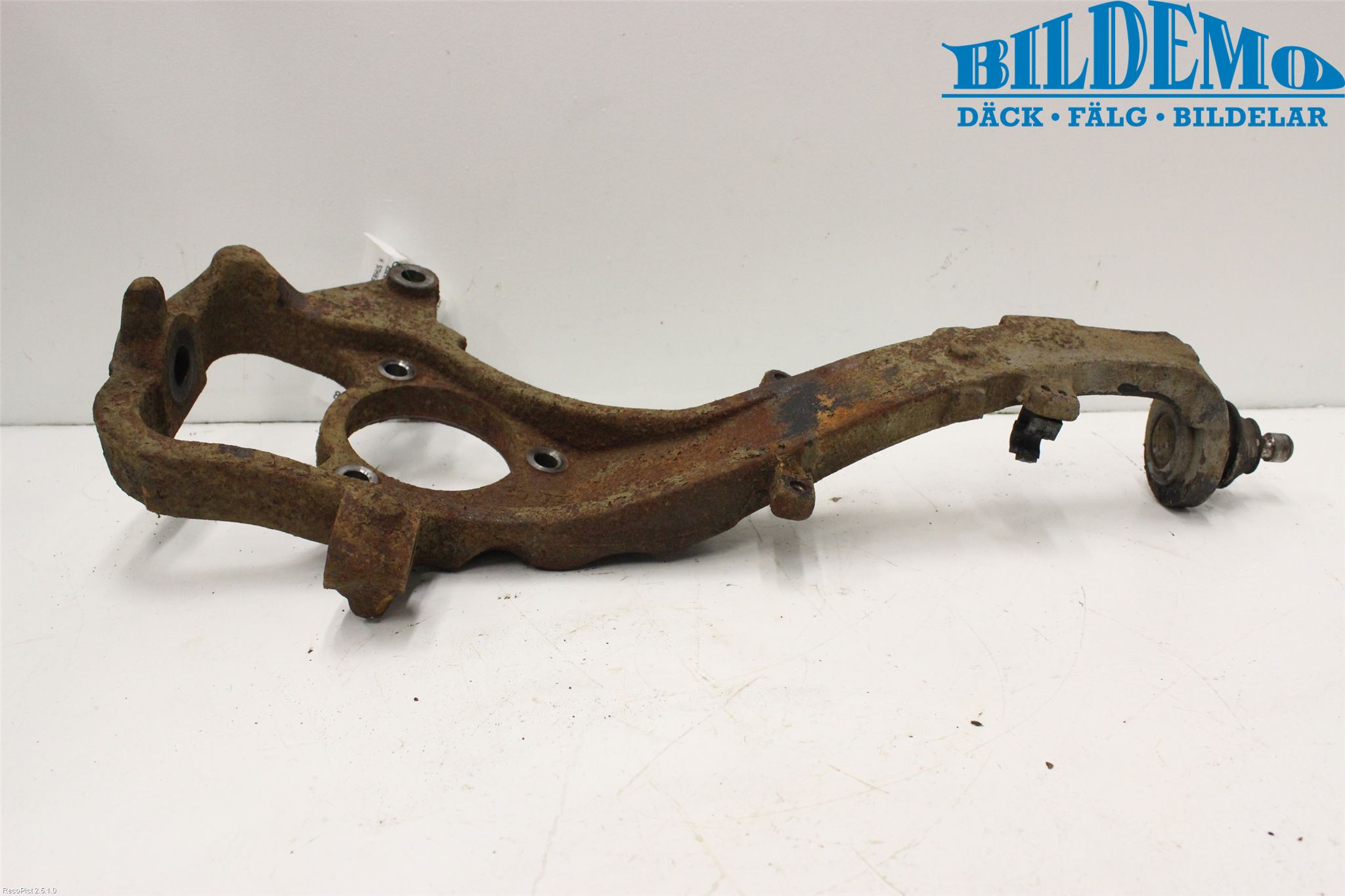 Chevrolet TRAILBLAZER Styrspindel Lagerhus Hö