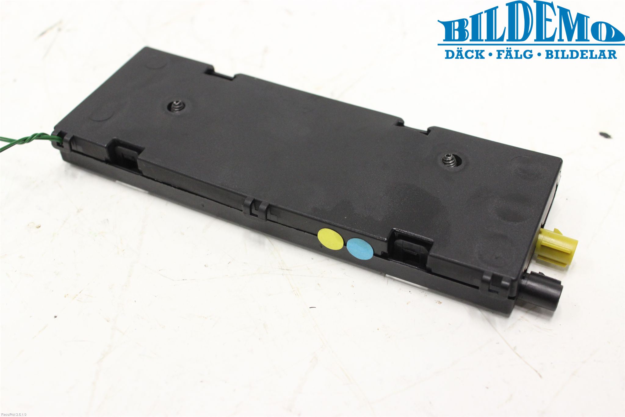 BMW 1 E87/81 5D/3D 03-11 Antennförstärkare