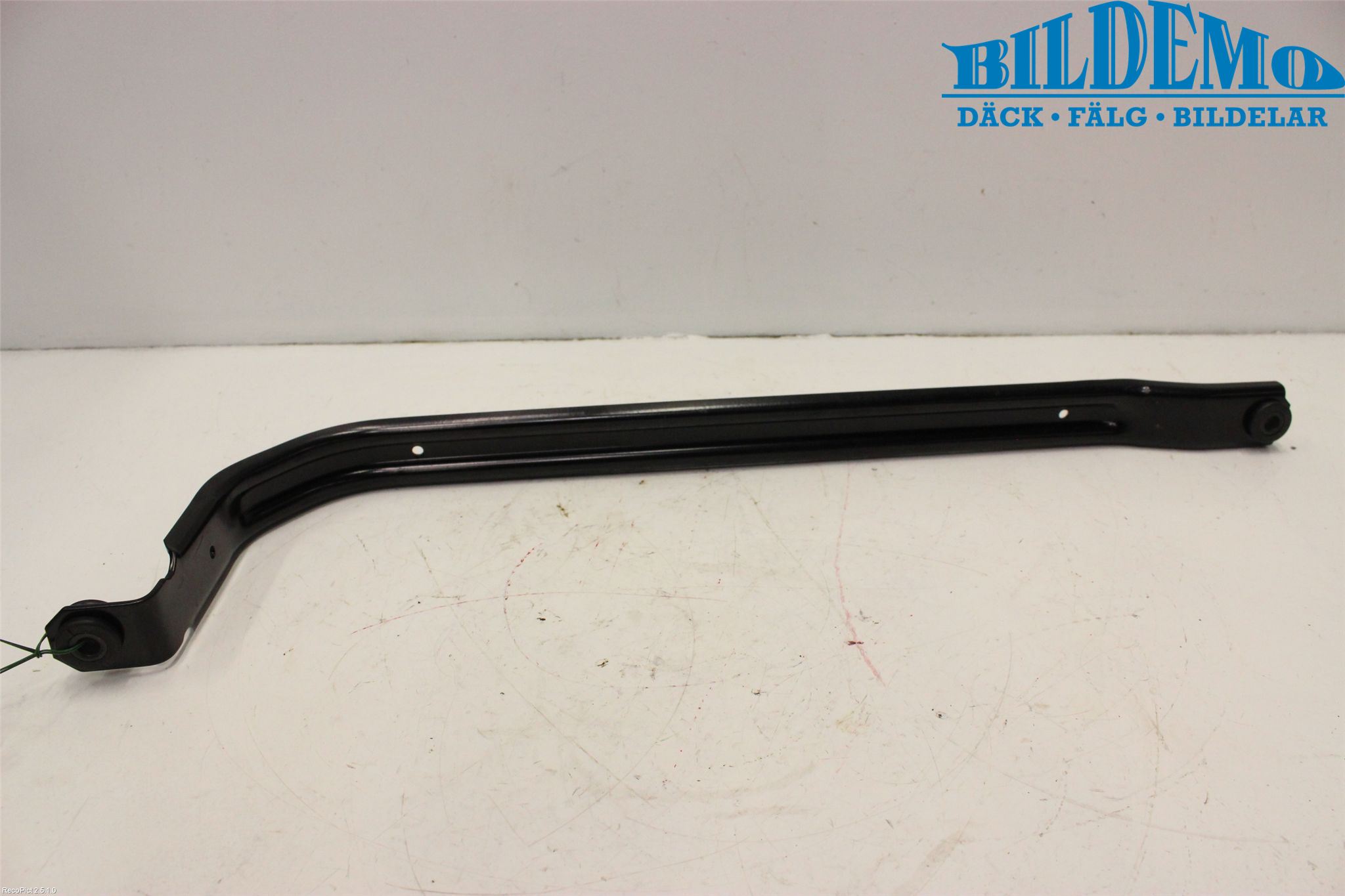 BMW 1 F20/F21 11-19 Bränsletanksband