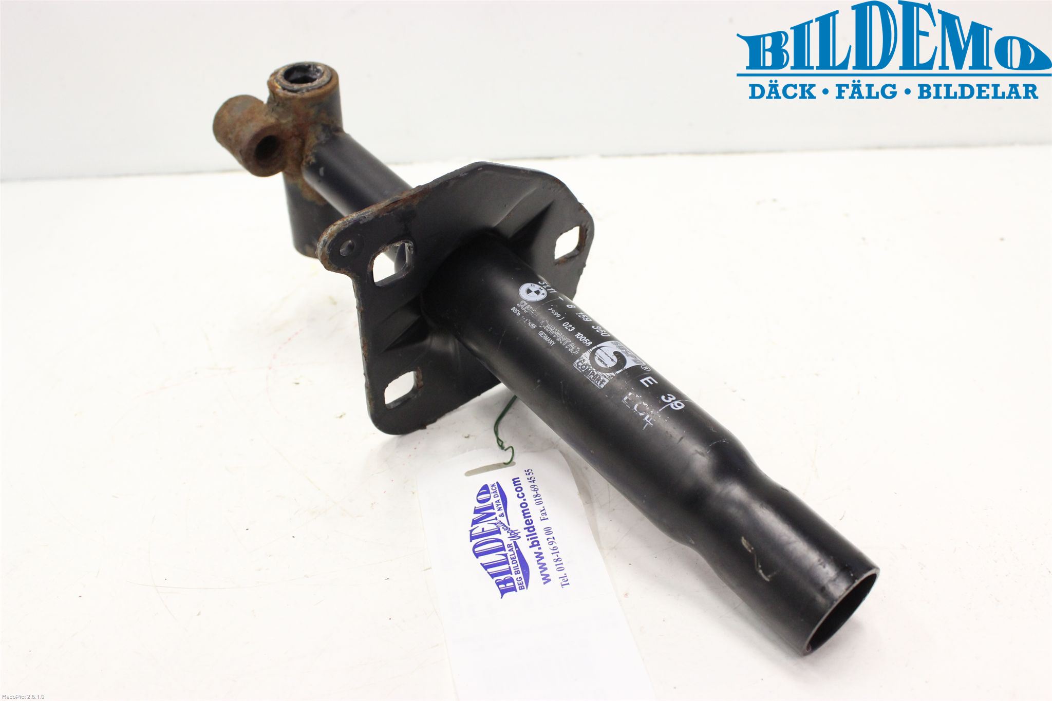 BMW 5 E39 95-04 Stötfångarbärjärn Fram