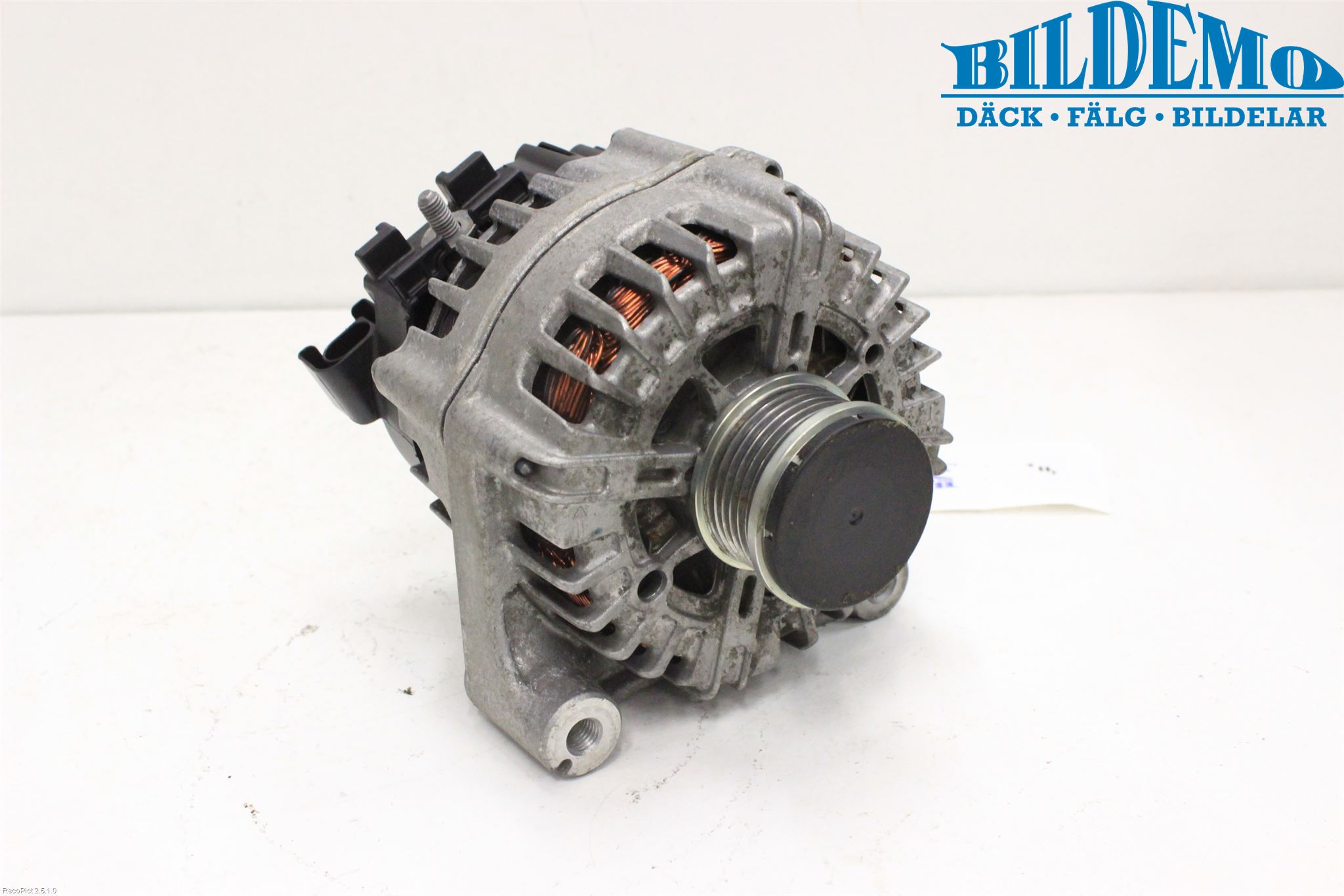 BMW 1 F20/F21 11-19 Generator