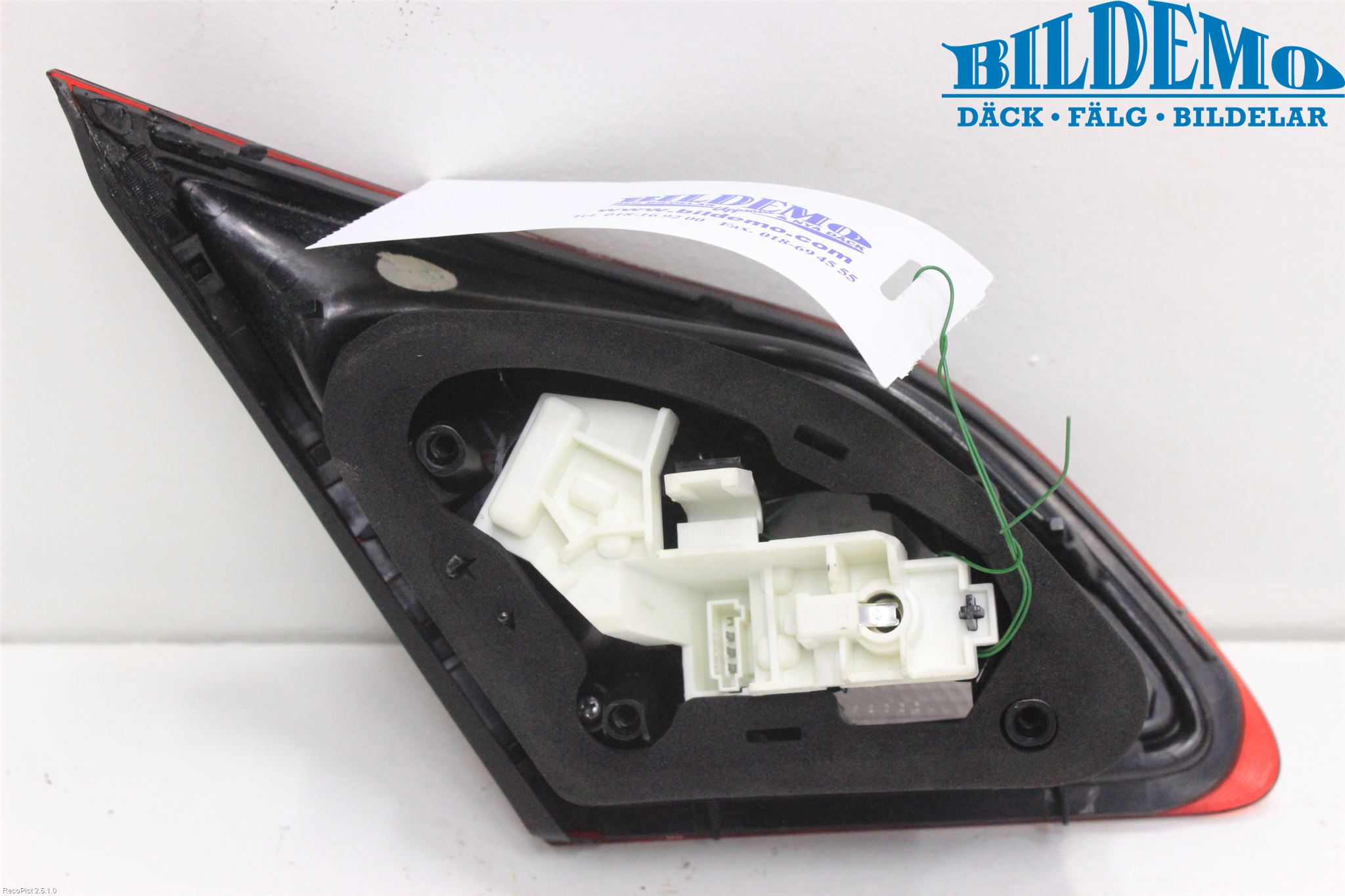 Opel ASTRA J 10-15 Bakljus Lucka Hö