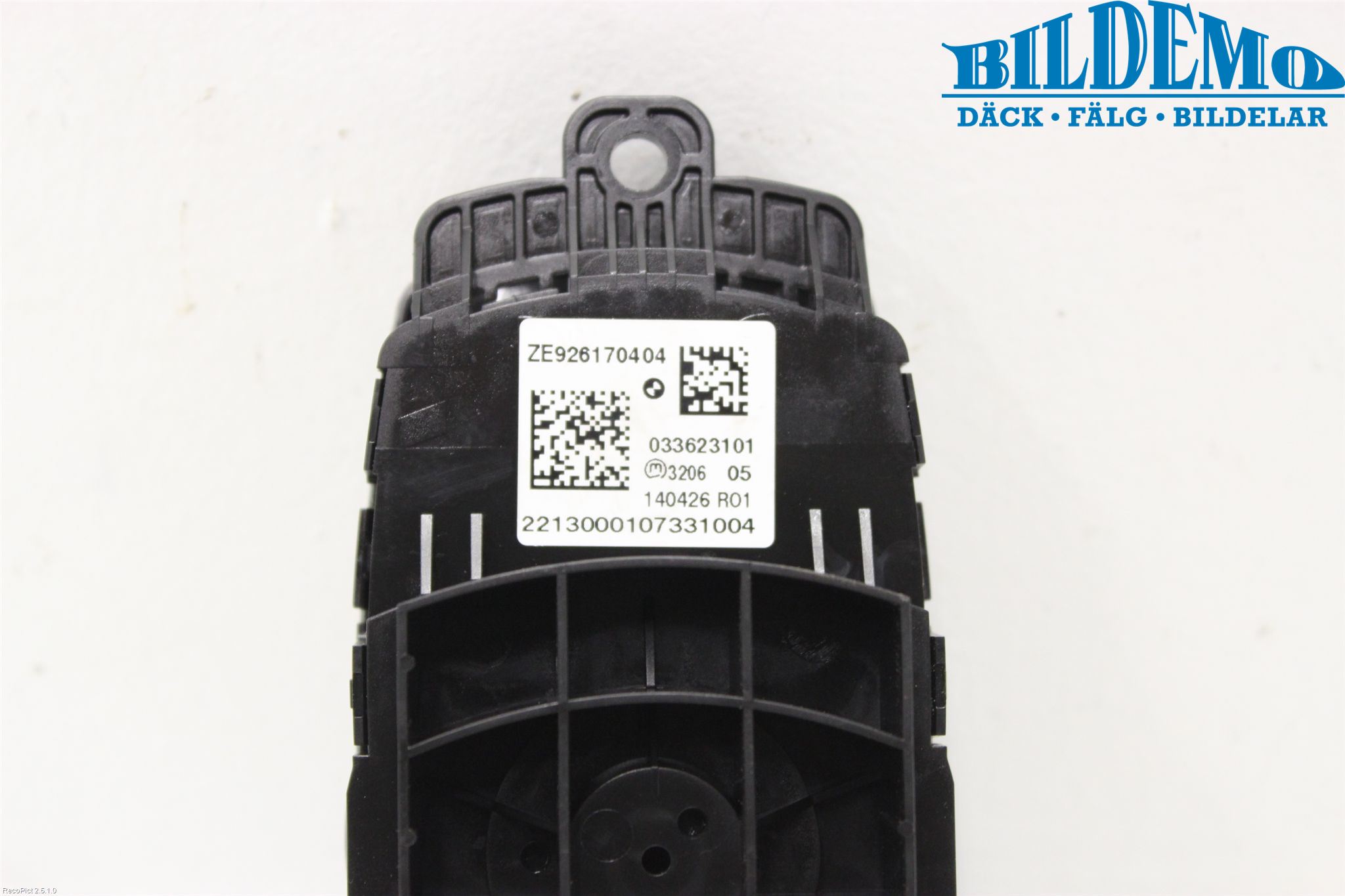 BMW 3 F30/F31/F80 12-19 Strömställare Huvud
