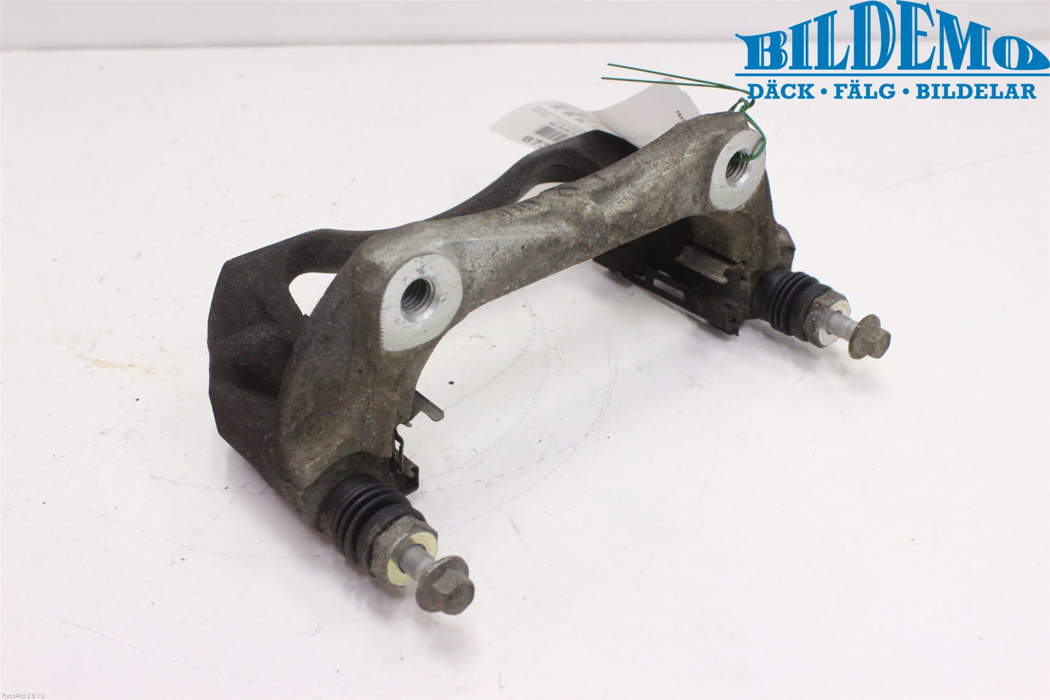 Opel ASTRA J 10-15 Bromsokshållare