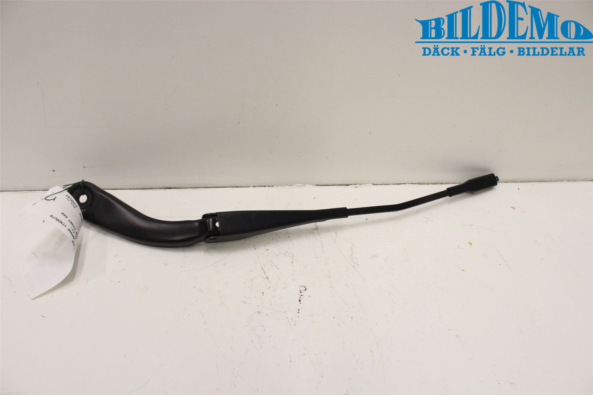 BMW 3 F30/F31/F80 12-19 Torkararm Armar Vindruta