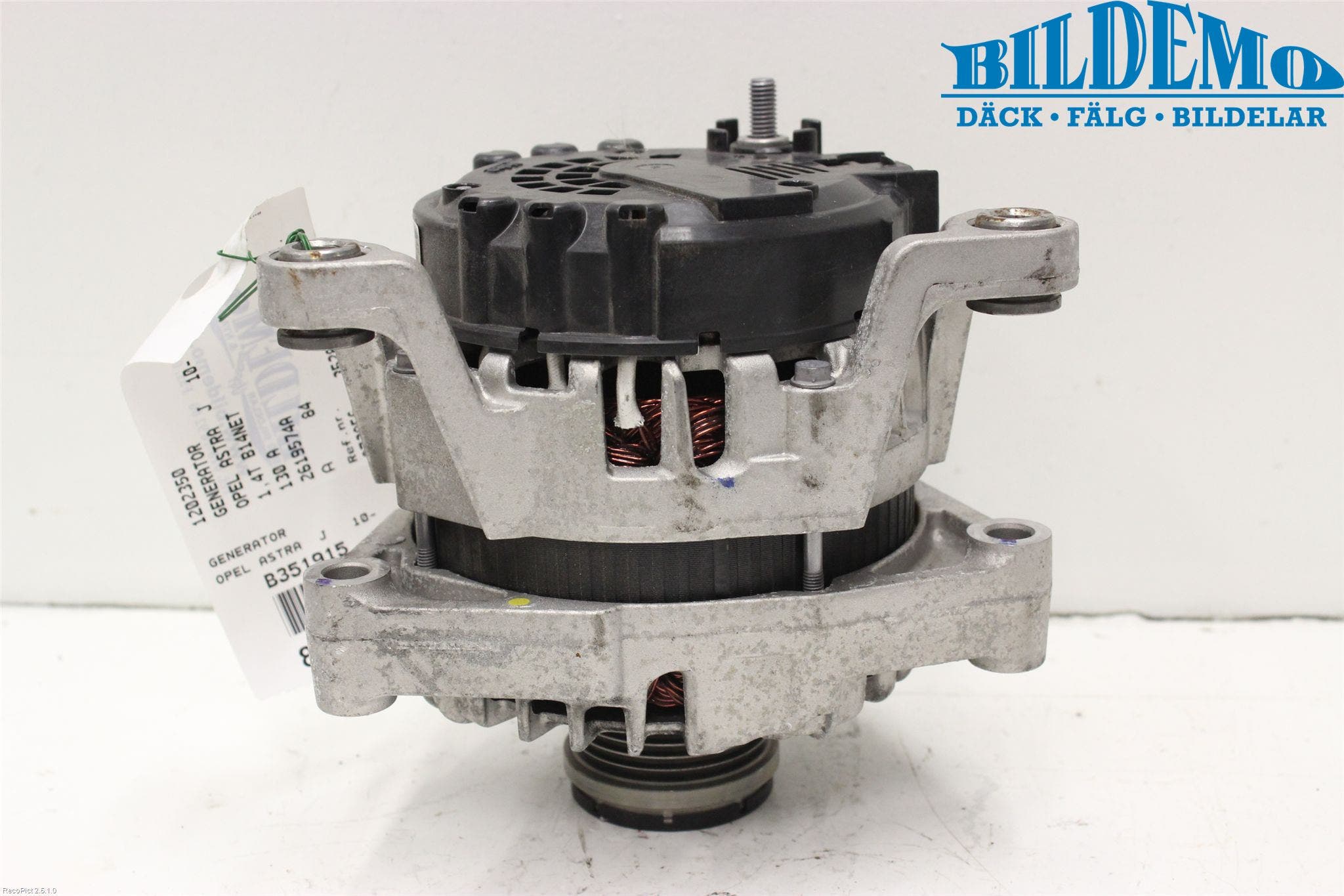 Opel ASTRA J 10-15 Generator