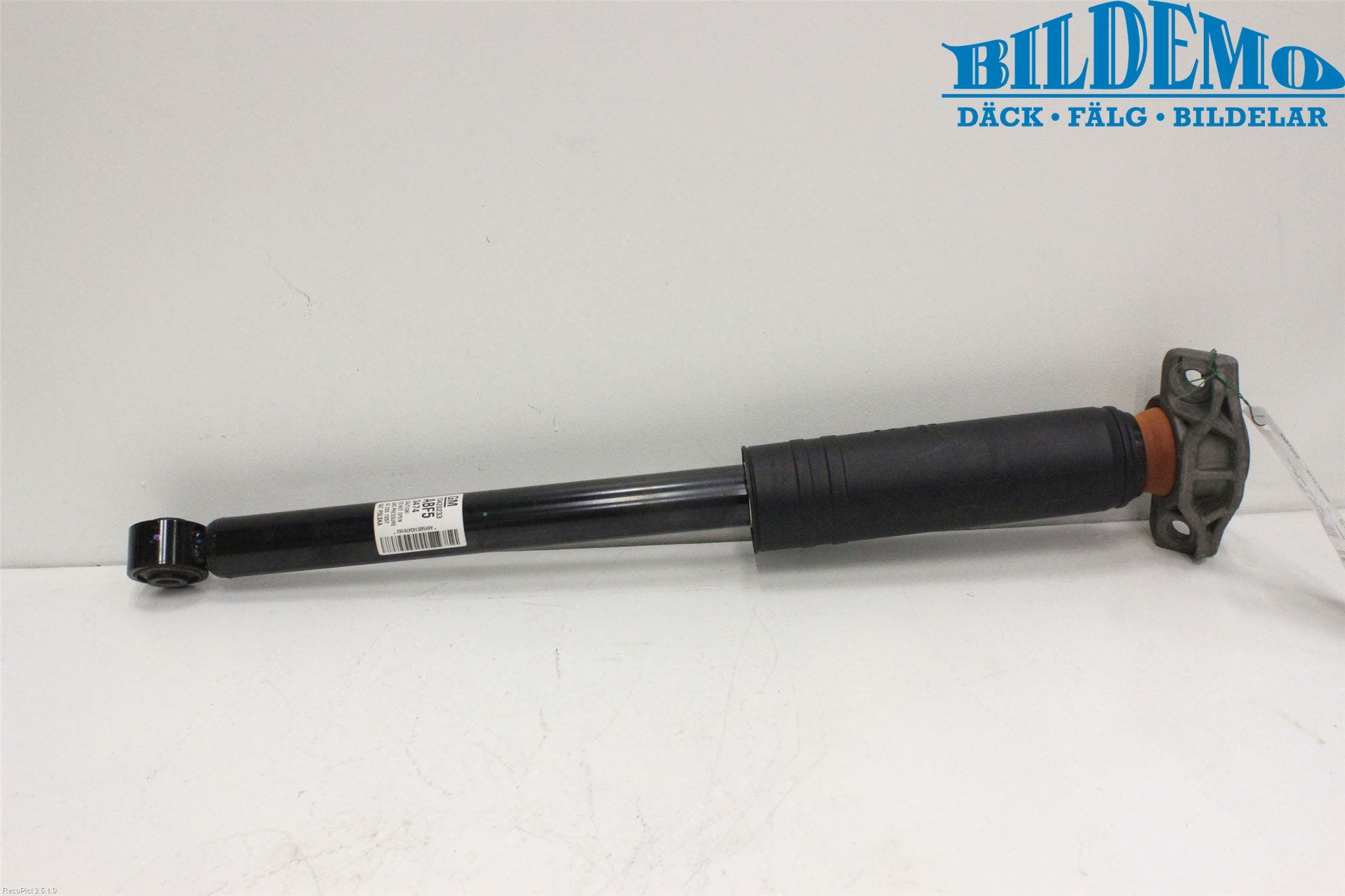 Opel ASTRA J 10-15 Stötdämpare Bak