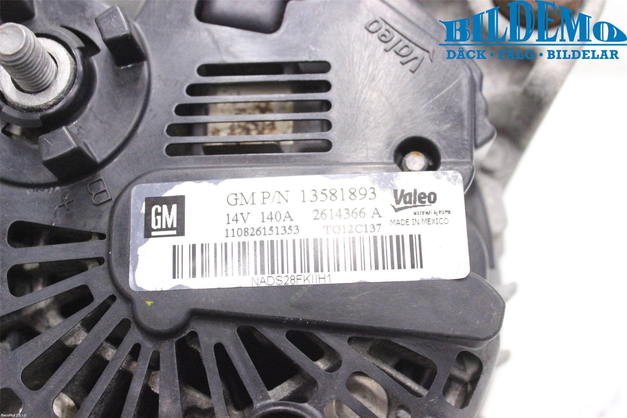 Opel CORSA D 07-14 Generator