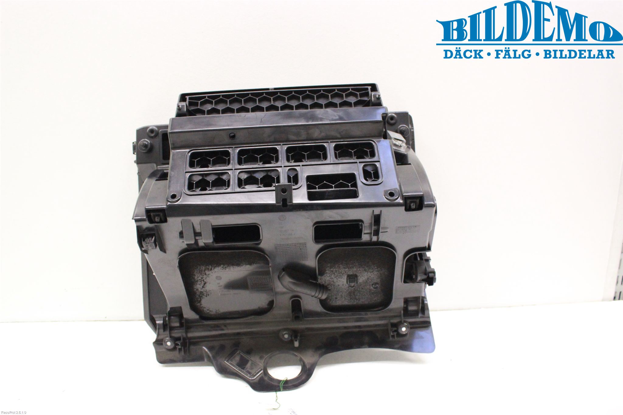 Volkswagen VW PASSAT 05-11 Handskfack