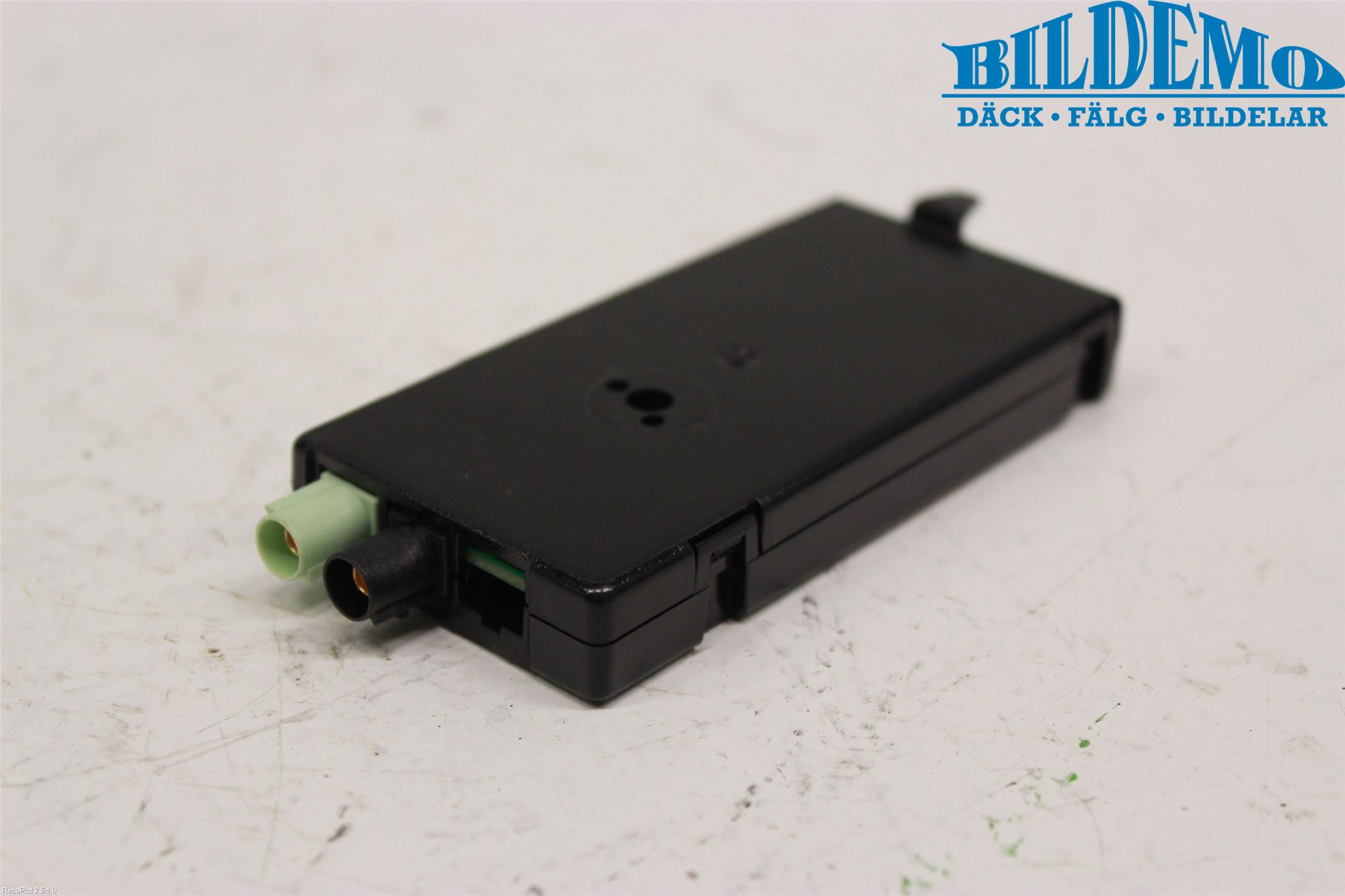 BMW 3 F30/F31/F80 12-19 Antennförstärkare