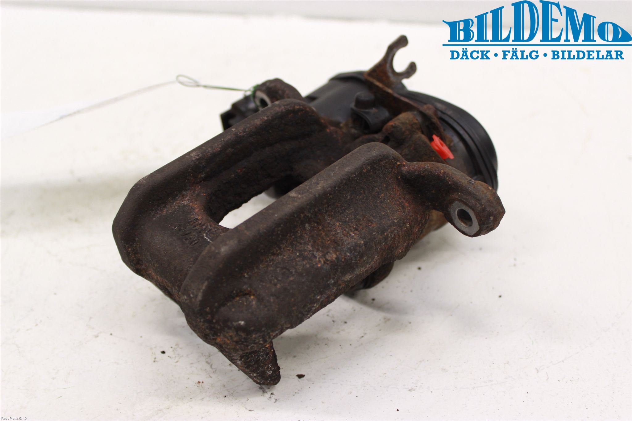 BMW 5 F10/F11/F18 09-17 Bromsok Bak Vänster