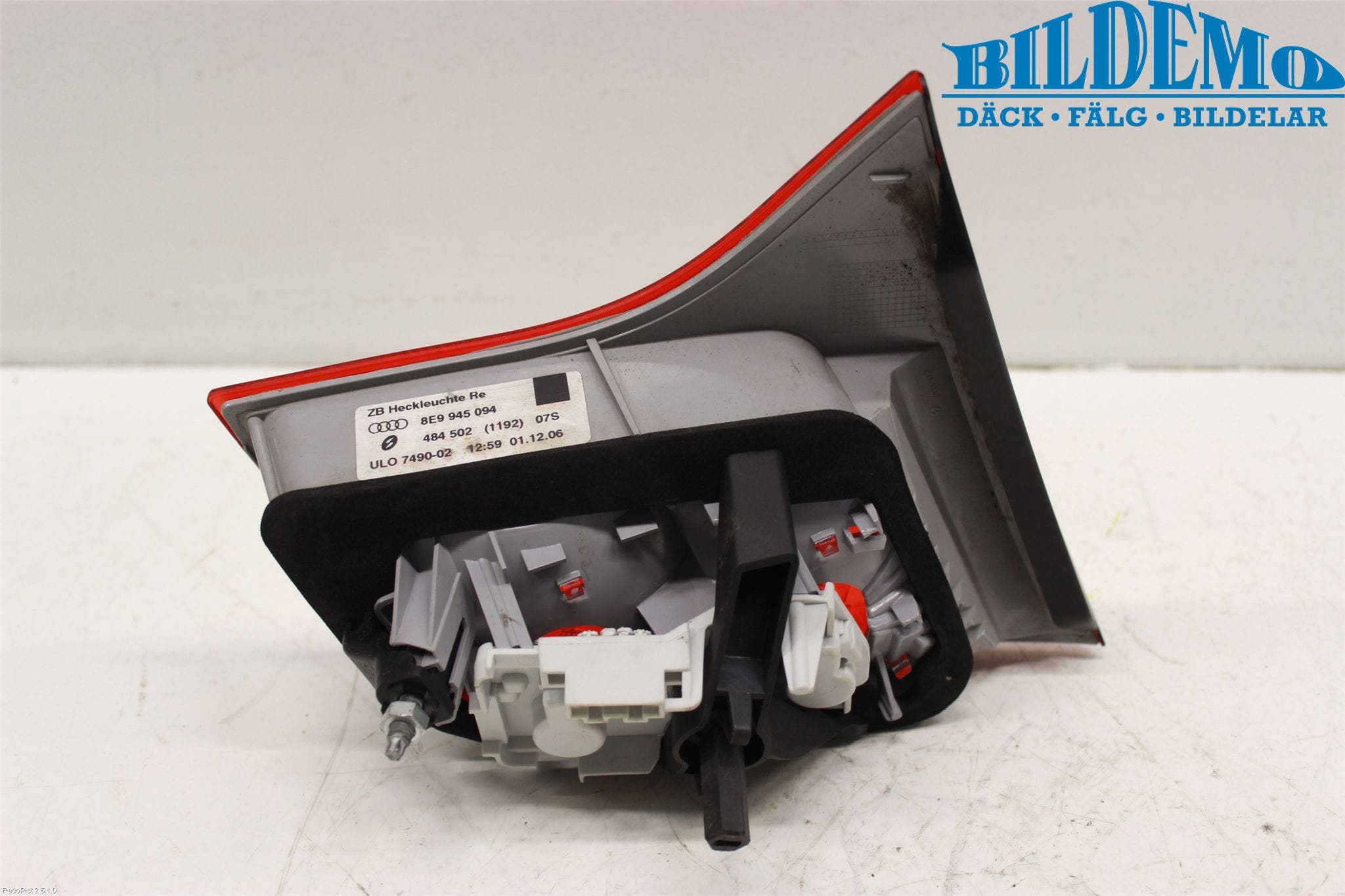 Audi A4/S4 05-07 Bakljus Lucka Hö