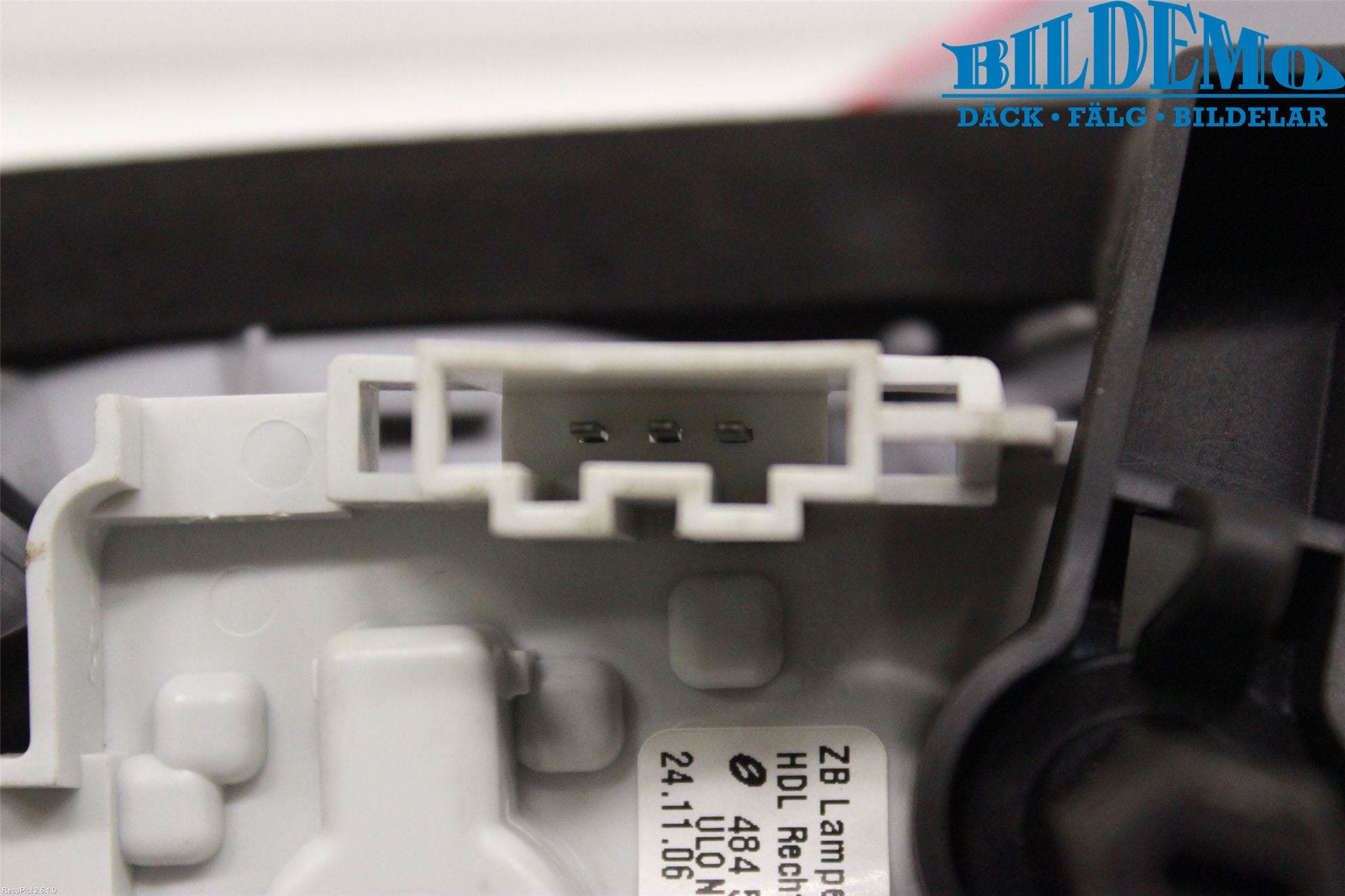 Audi A4/S4 05-07 Bakljus Lucka Hö