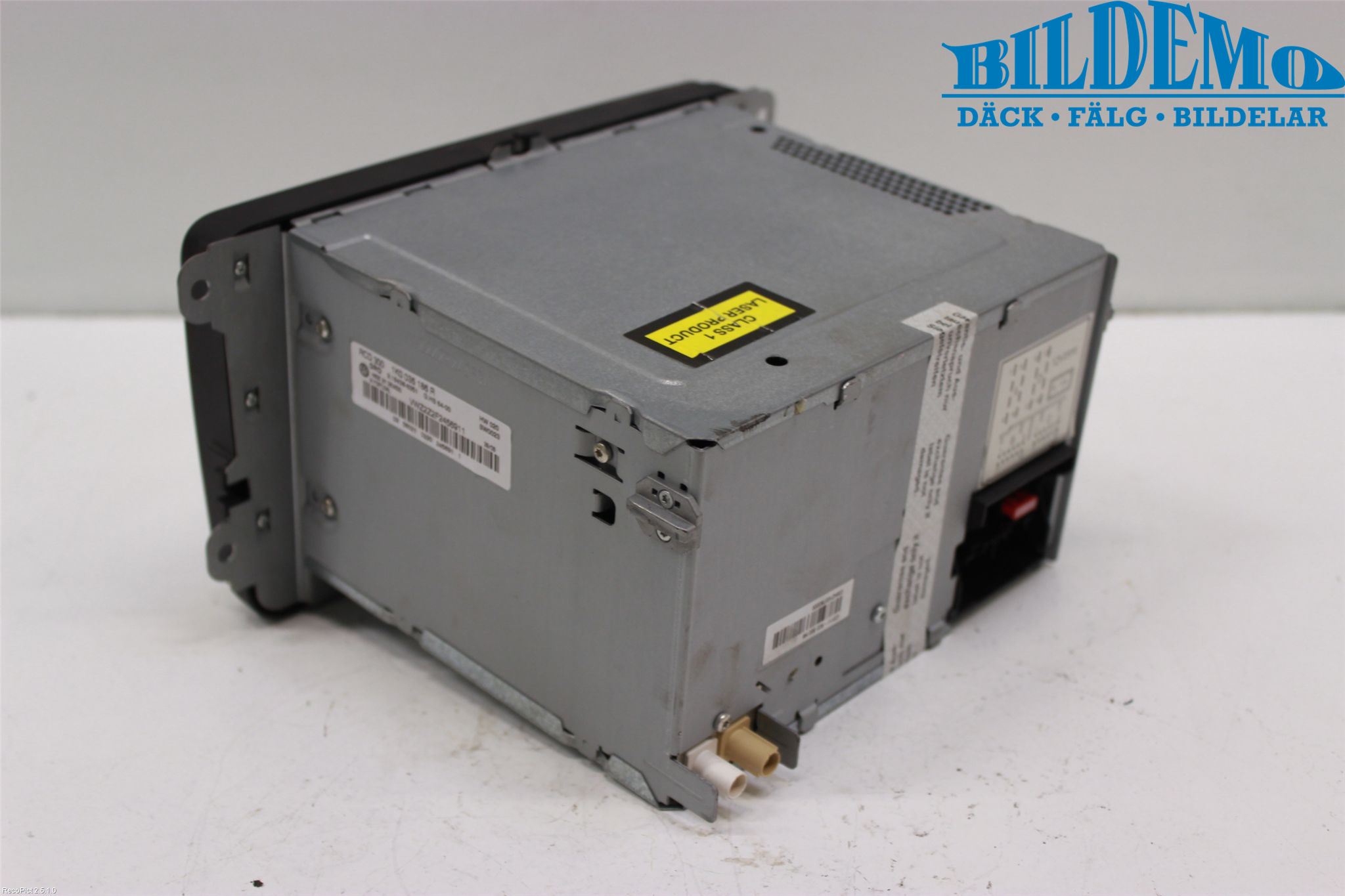 Volkswagen VW CADDY      04-10 Cd Radio - Multimediapanel