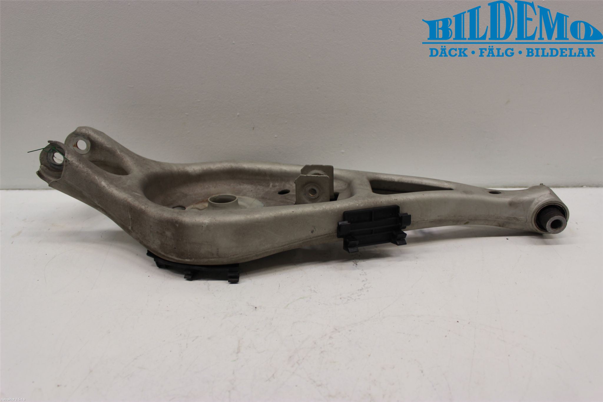 BMW Z4 E89 09-16 Bärarm Bak Övre Vänster