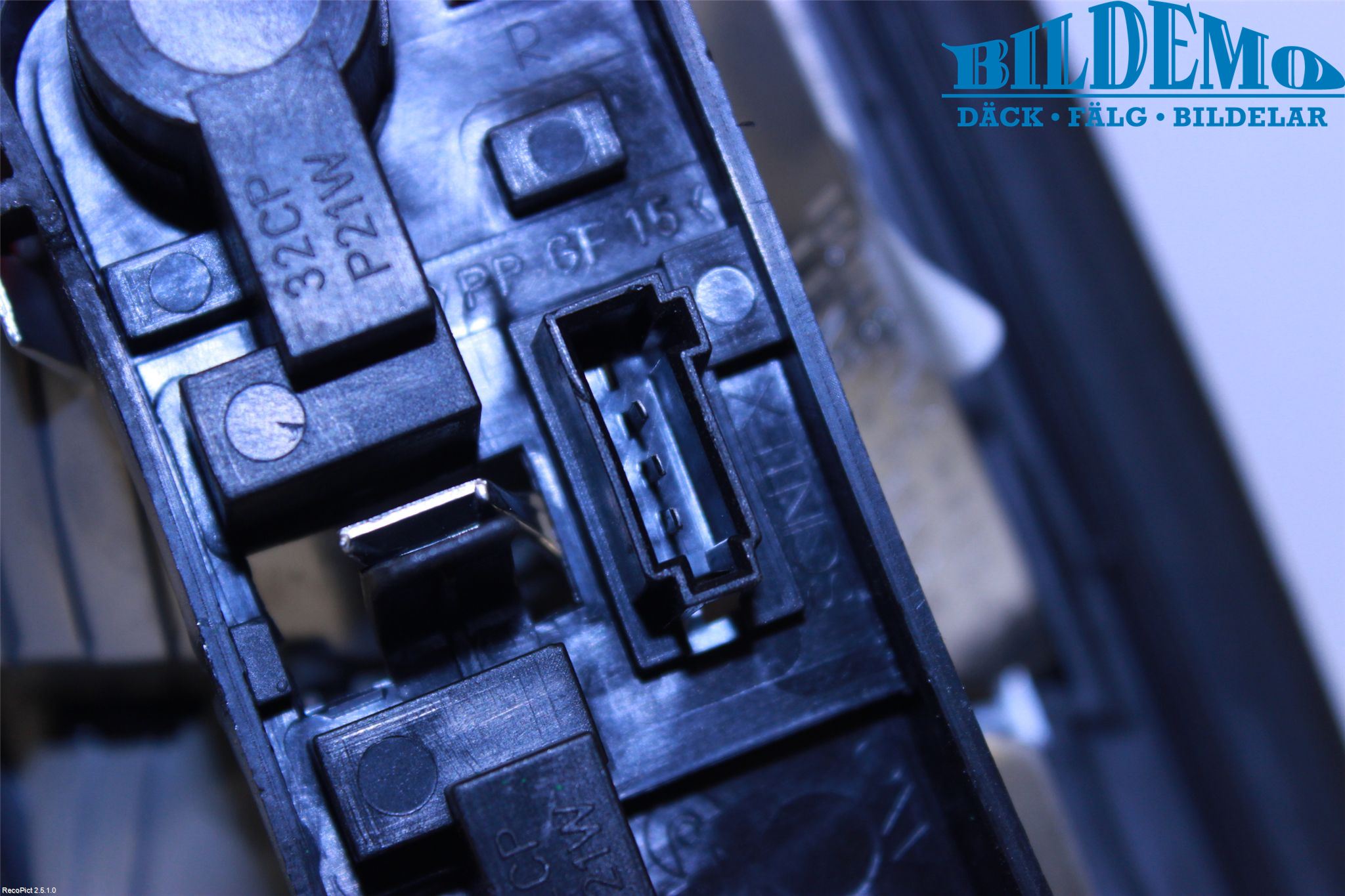 Saab 9-3 VER 2 Bakljus Lucka Hö