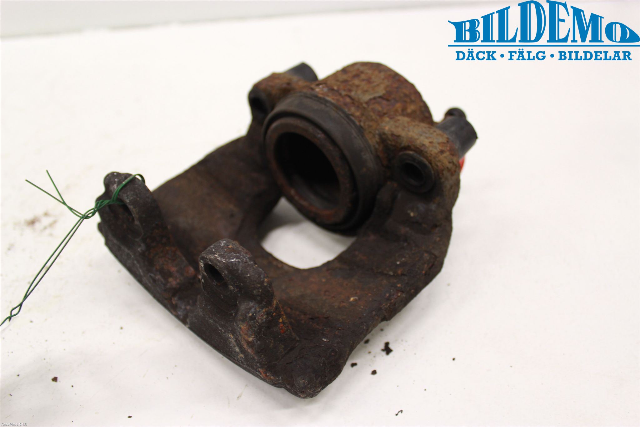 Ford MONDEO 07-15 Bromsok Fram Höger