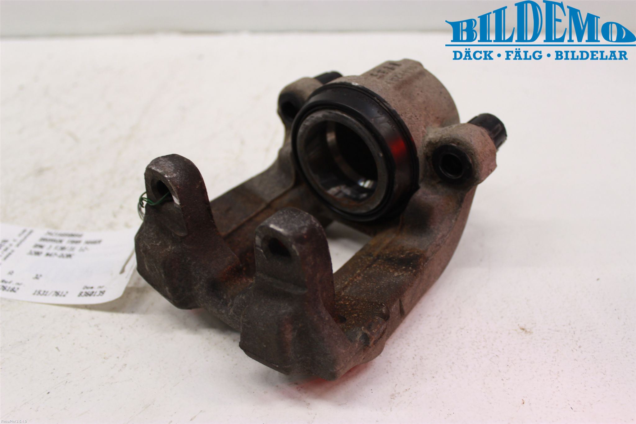 BMW 3 F30/F31/F80 12-19 Bromsok Fram Höger