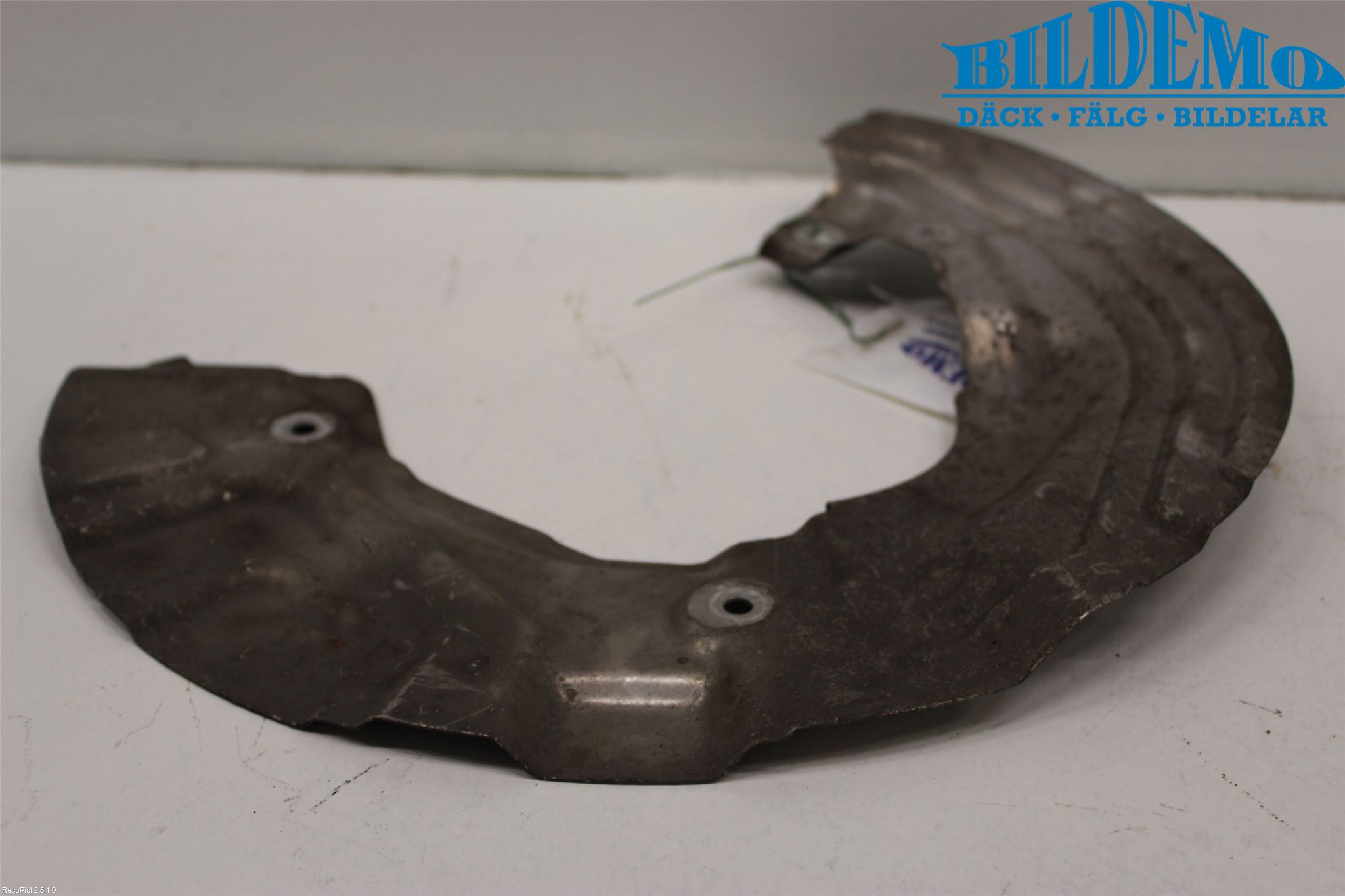 BMW Z4 E89 09-16 Bromssköld Fram