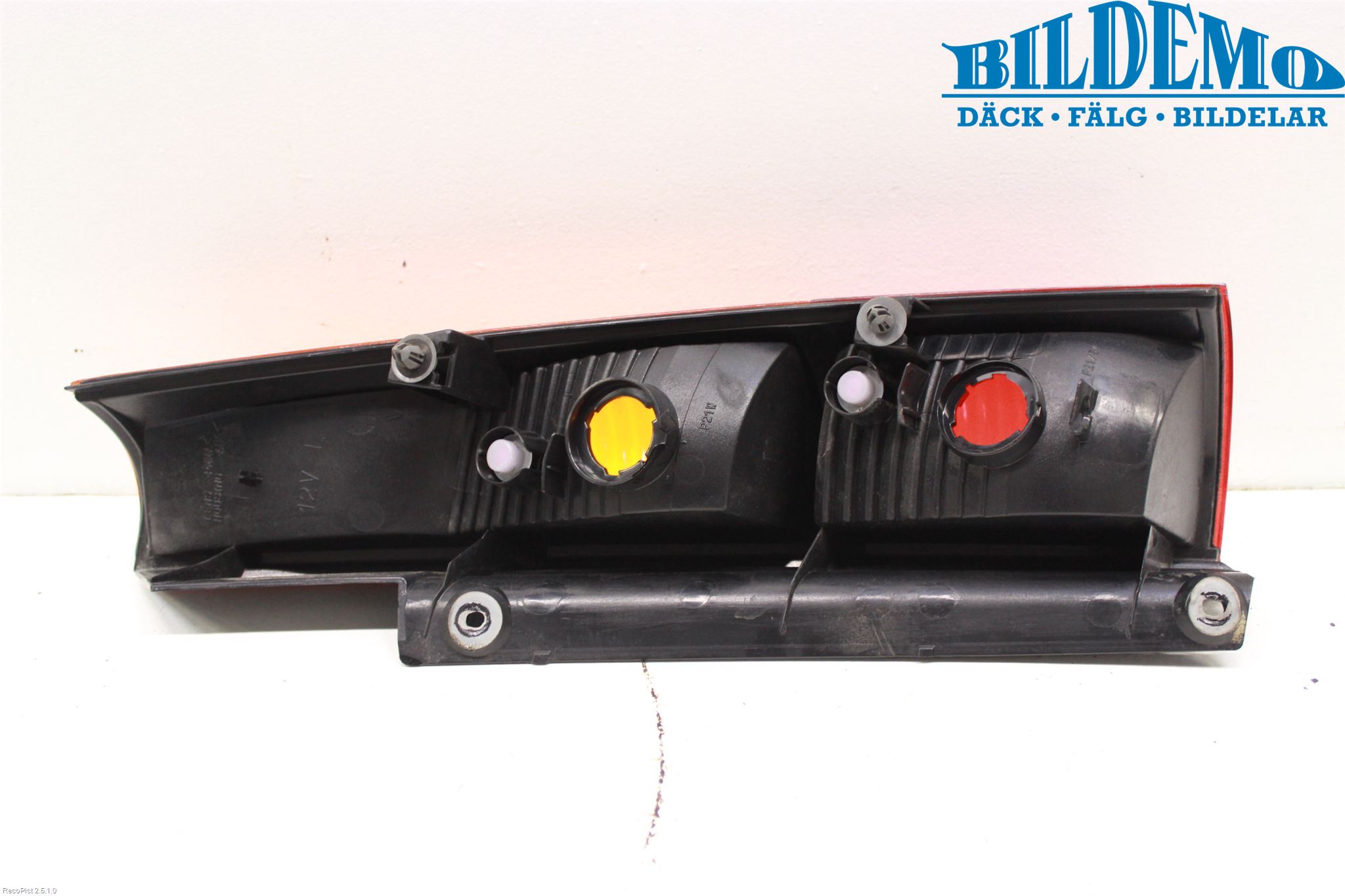 Suzuki IGNIS 01-20 Bakljus Vänster