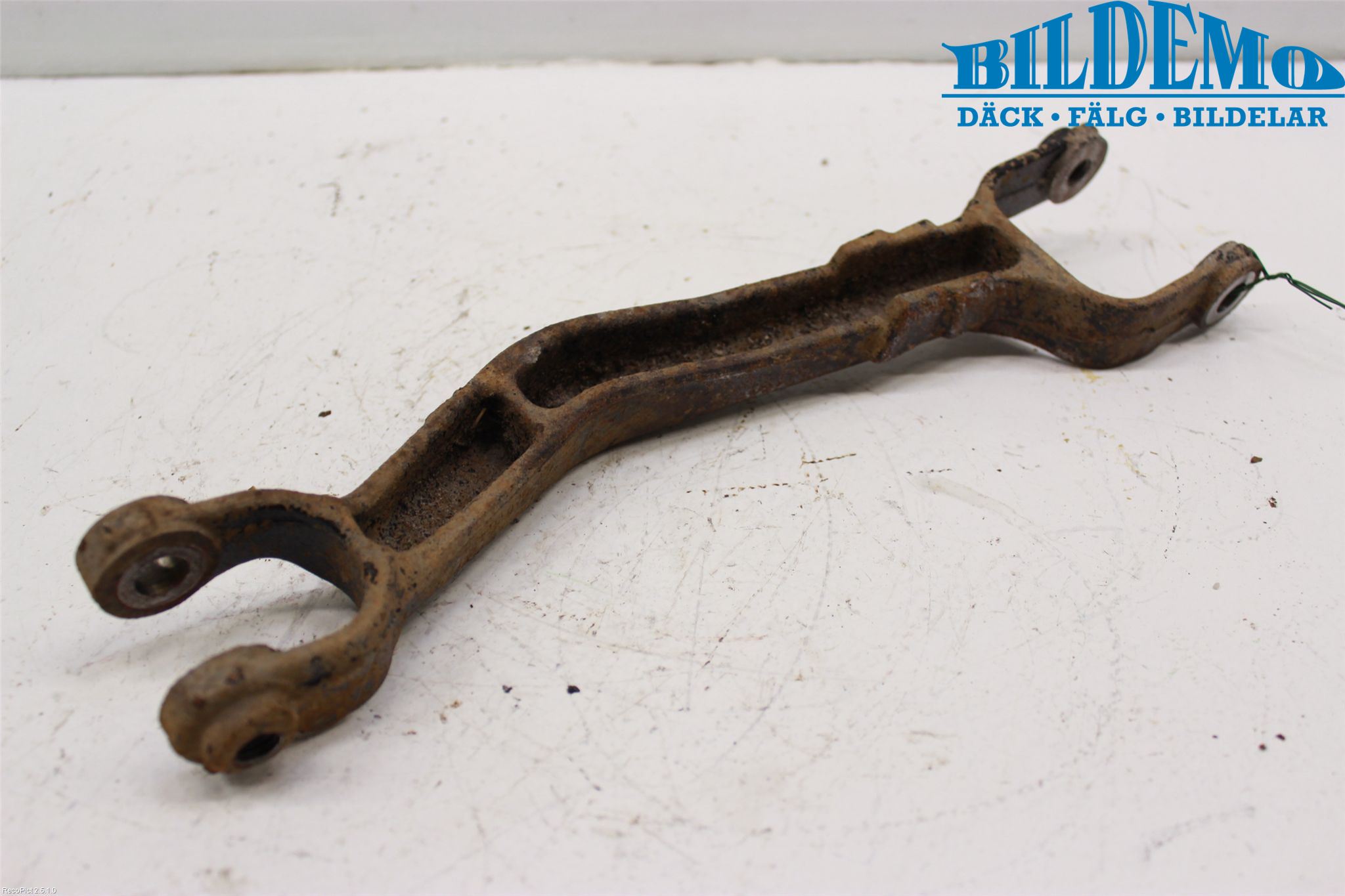 Volvo S60 05-10 Bärarm Bak Vänster