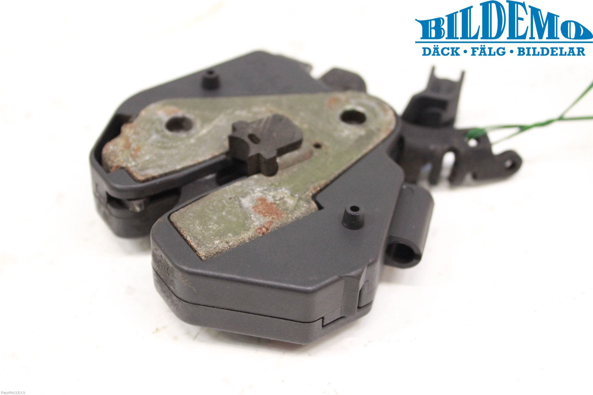 Volvo S60 05-10 Huvlås