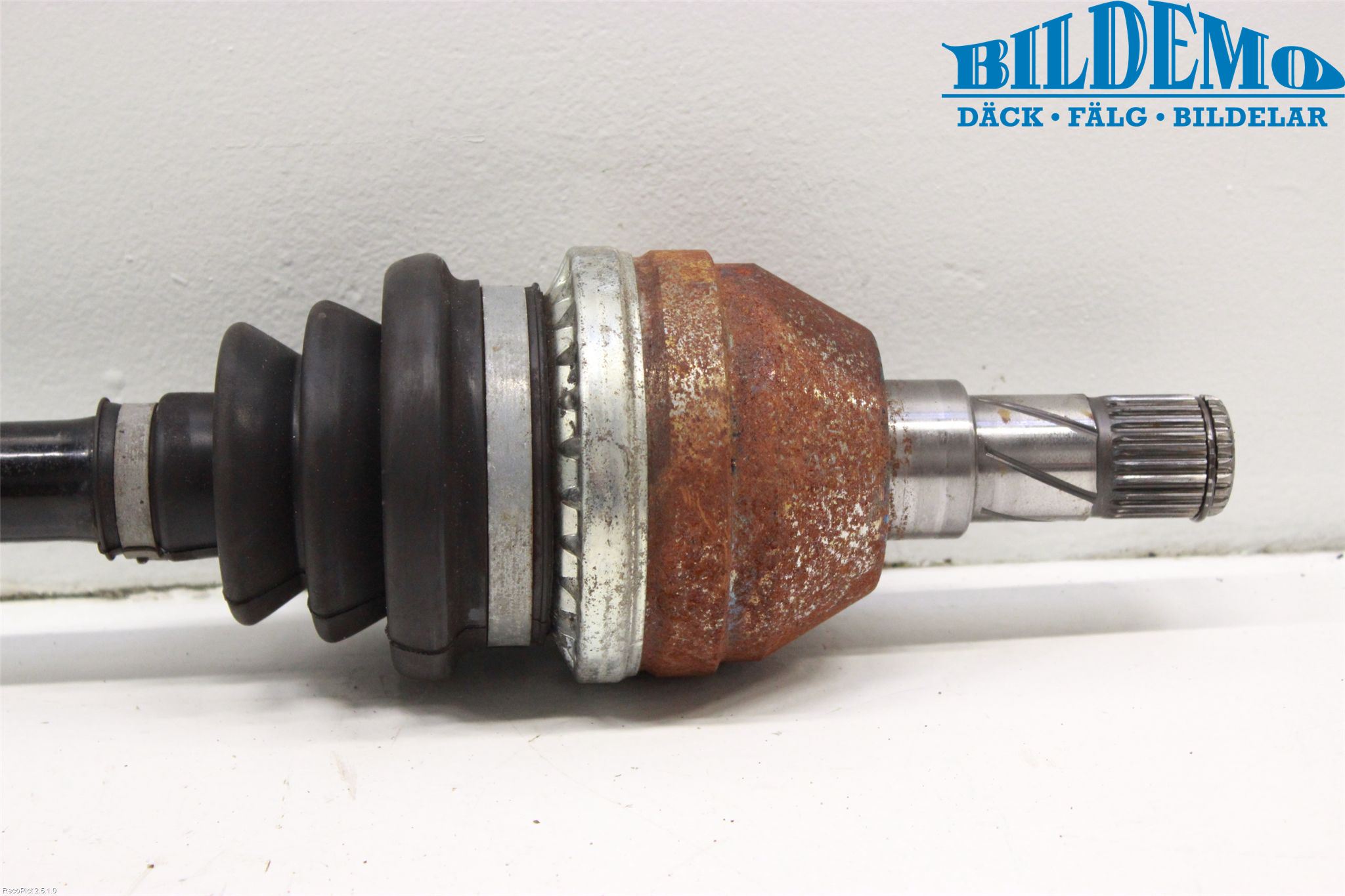 Opel ASTRA J 10-15 Drivaxel Fram Vänster