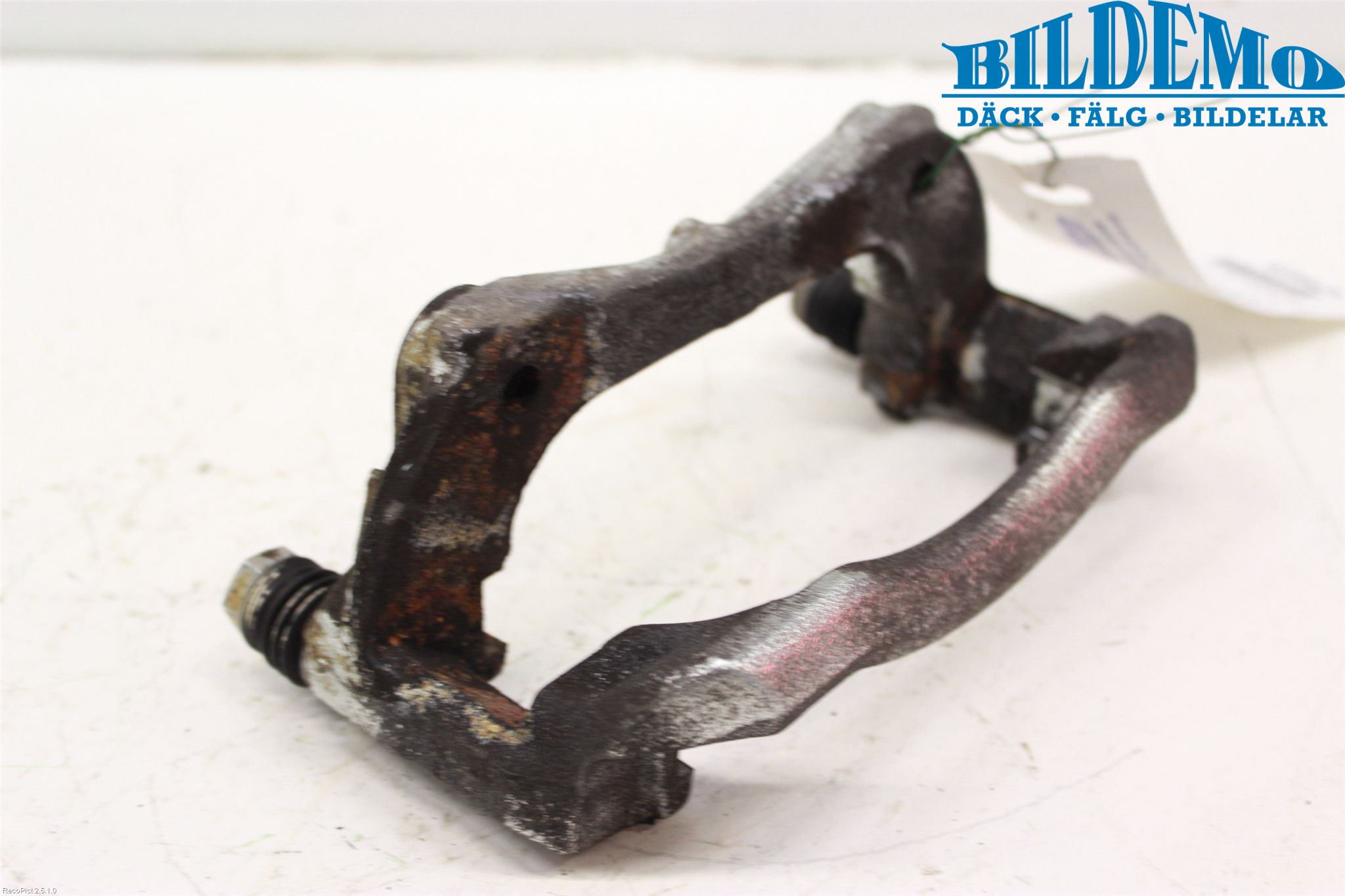 Opel ASTRA J 10-15 Bromsokshållare