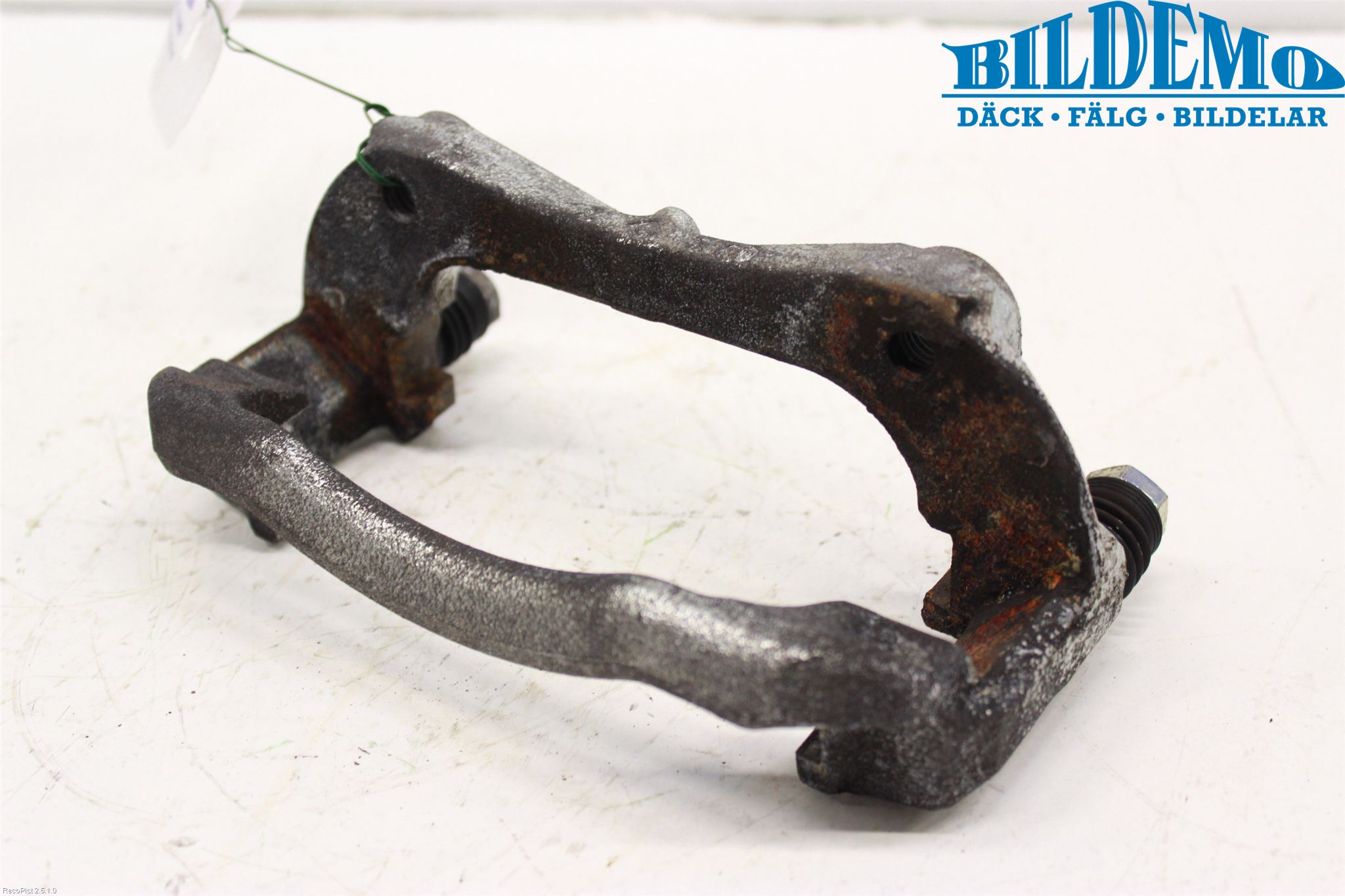 Opel ASTRA J 10-15 Bromsokshållare