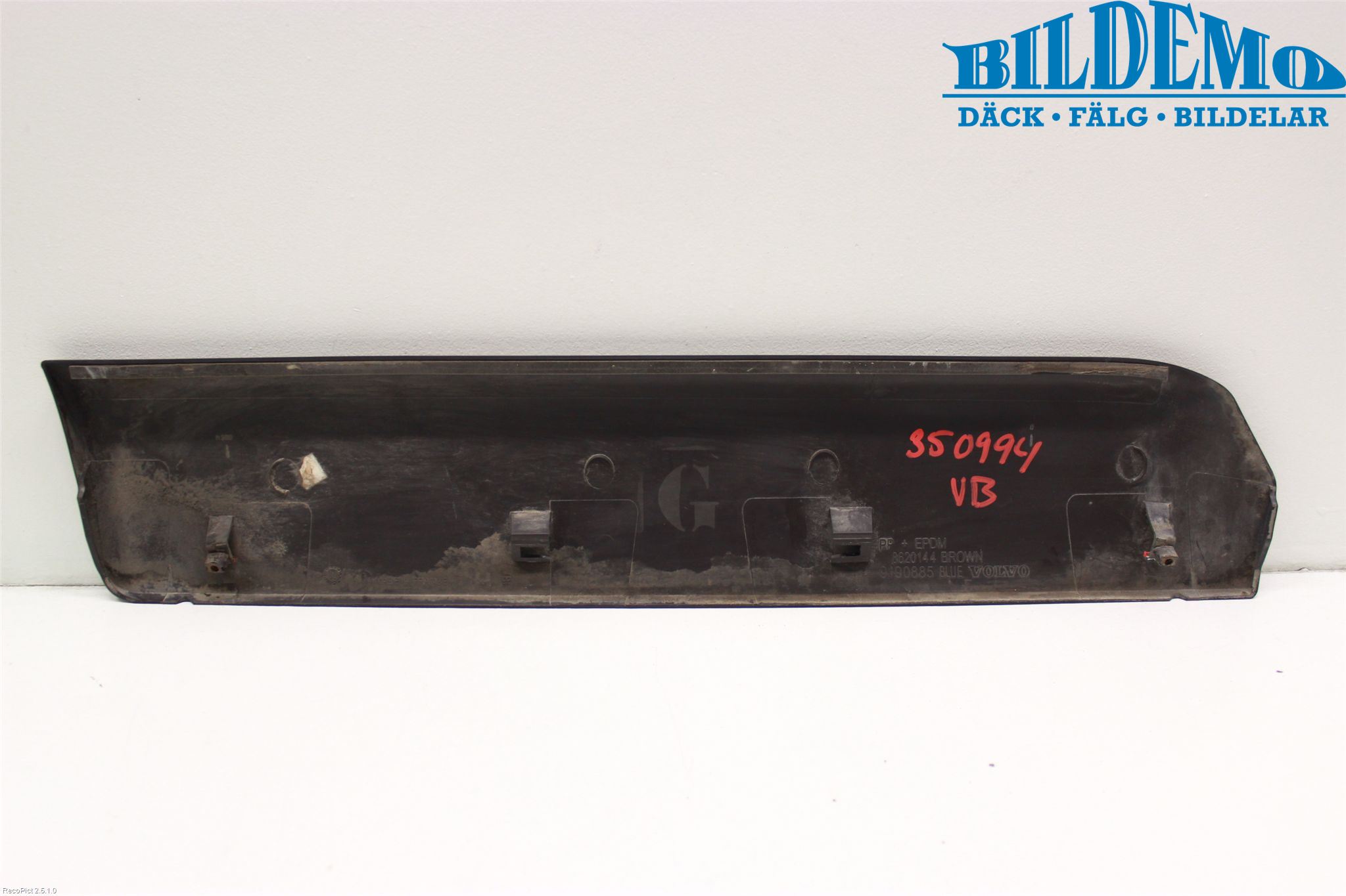 Volvo XC70 01-04 Dörr Dekorlist Bak Vä