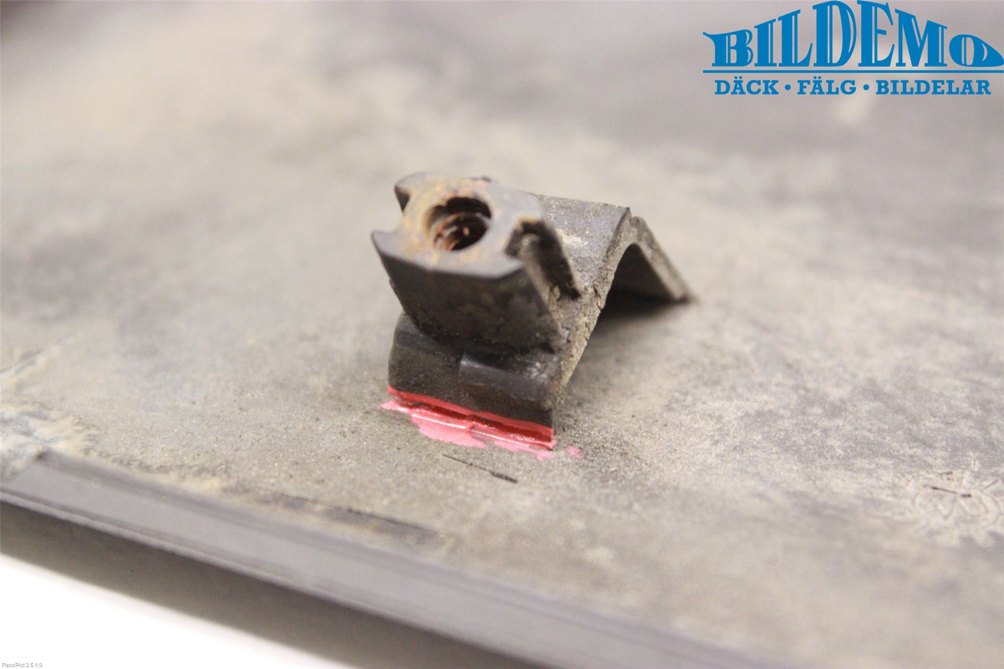 Volvo XC70 01-04 Dörr Dekorlist Bak Vä