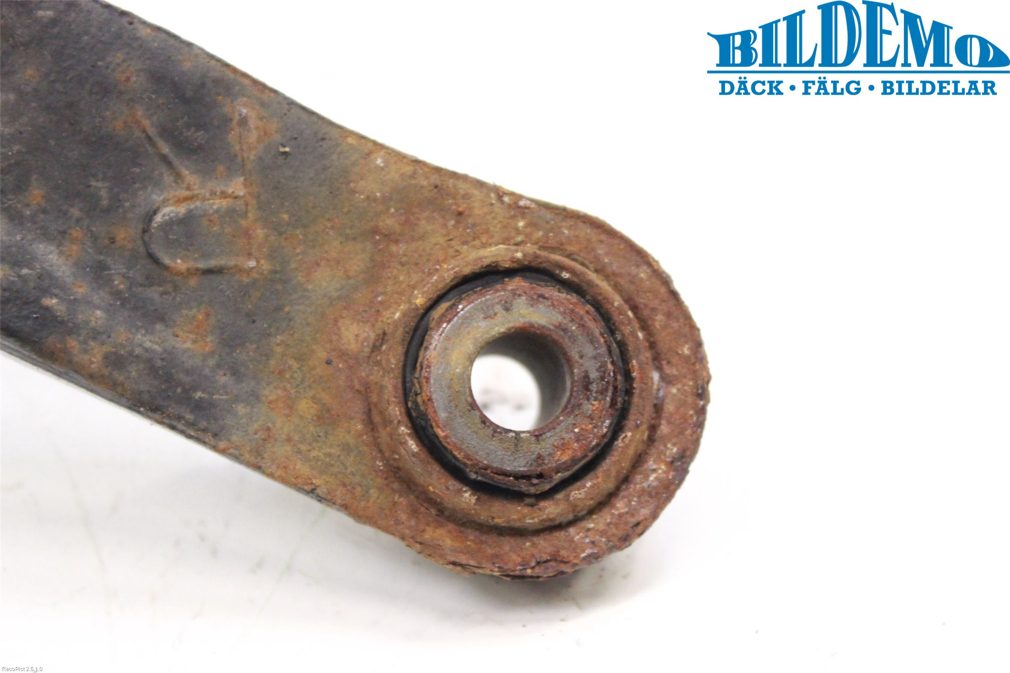 Volvo XC70 08-13 Bärarm Bak Höger