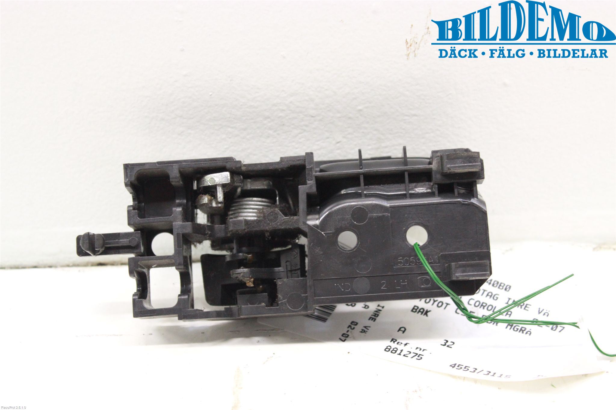 Toyota COROLLA 02-07 Dörrhandtag Inre Vä