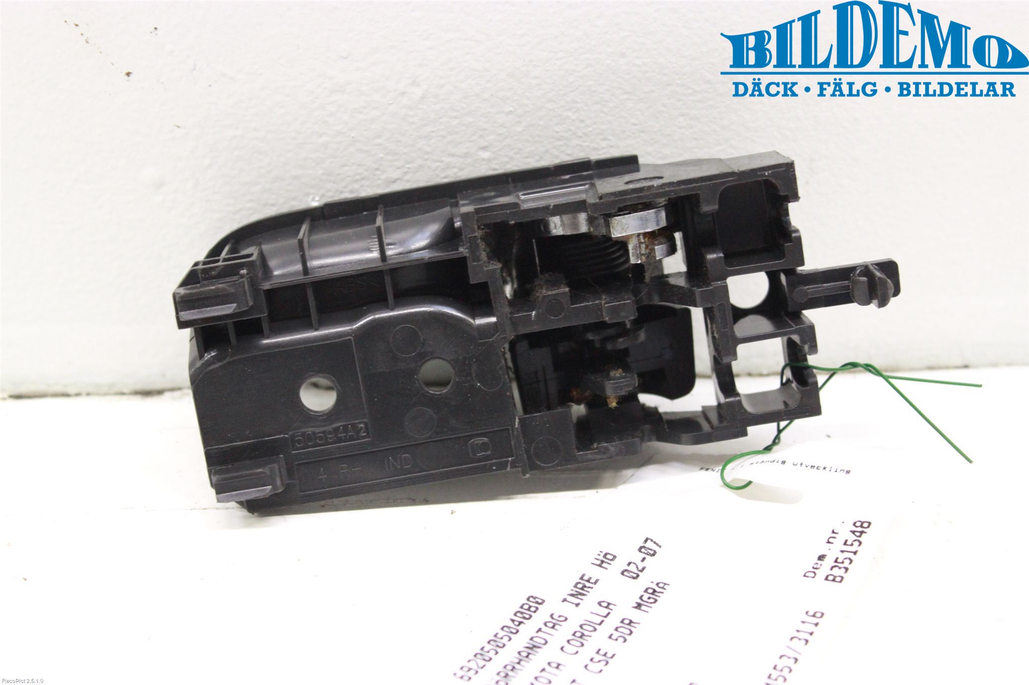 Toyota COROLLA 02-07 Dörrhandtag Inre Hö