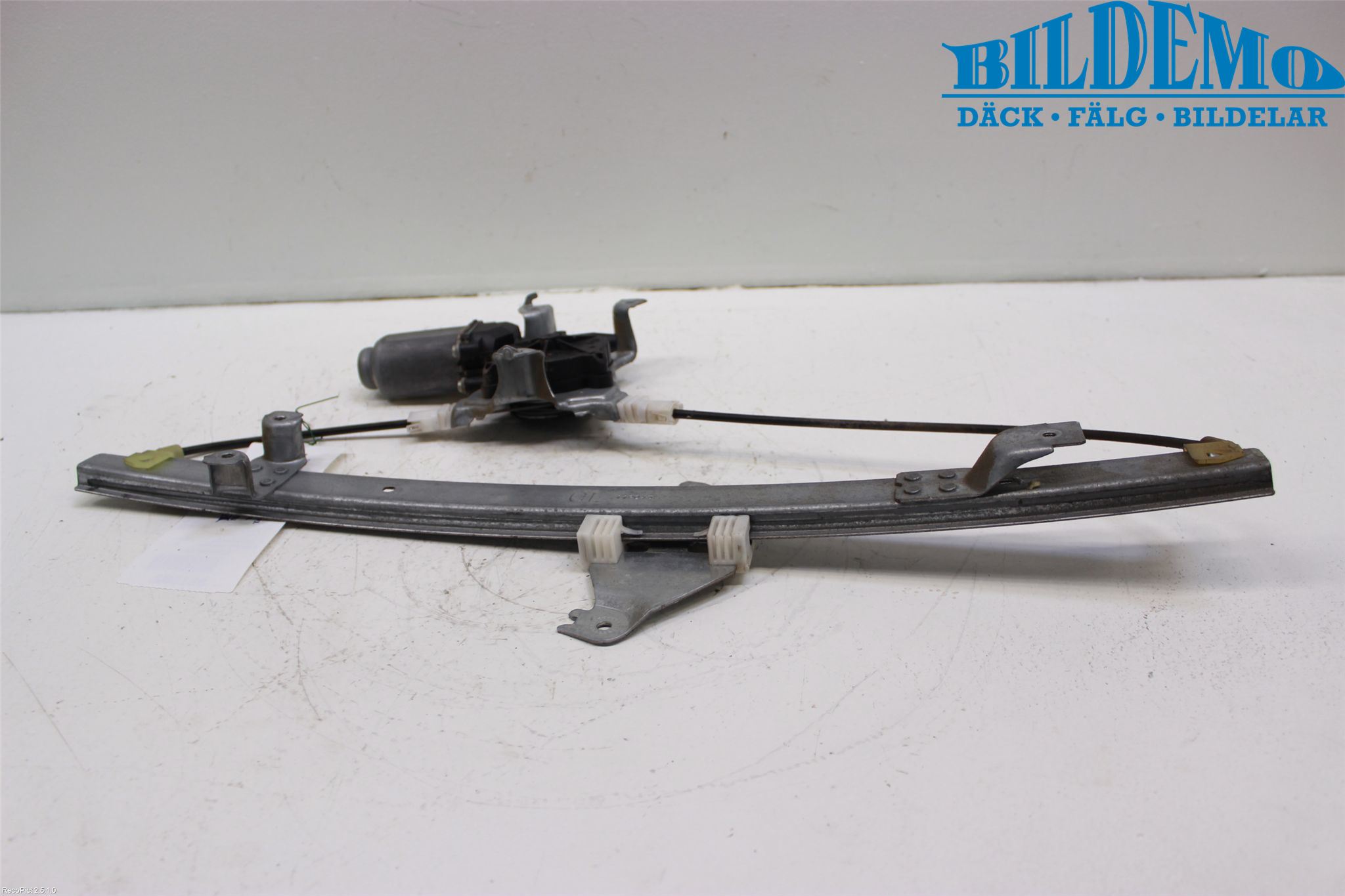 Nissan NAVARA 05-16 Fönsterhiss El Kompl