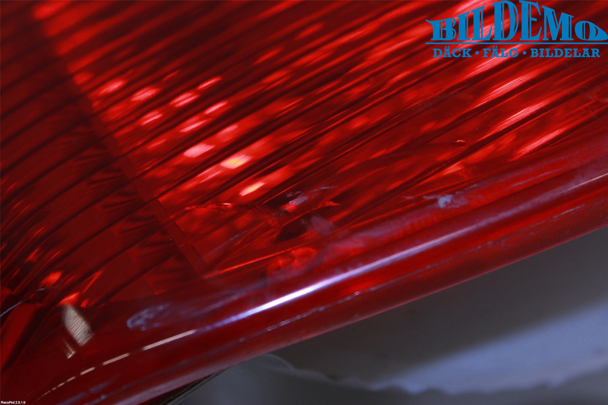 Mitsubishi CARISMA 00-04 Bakljus Vänster