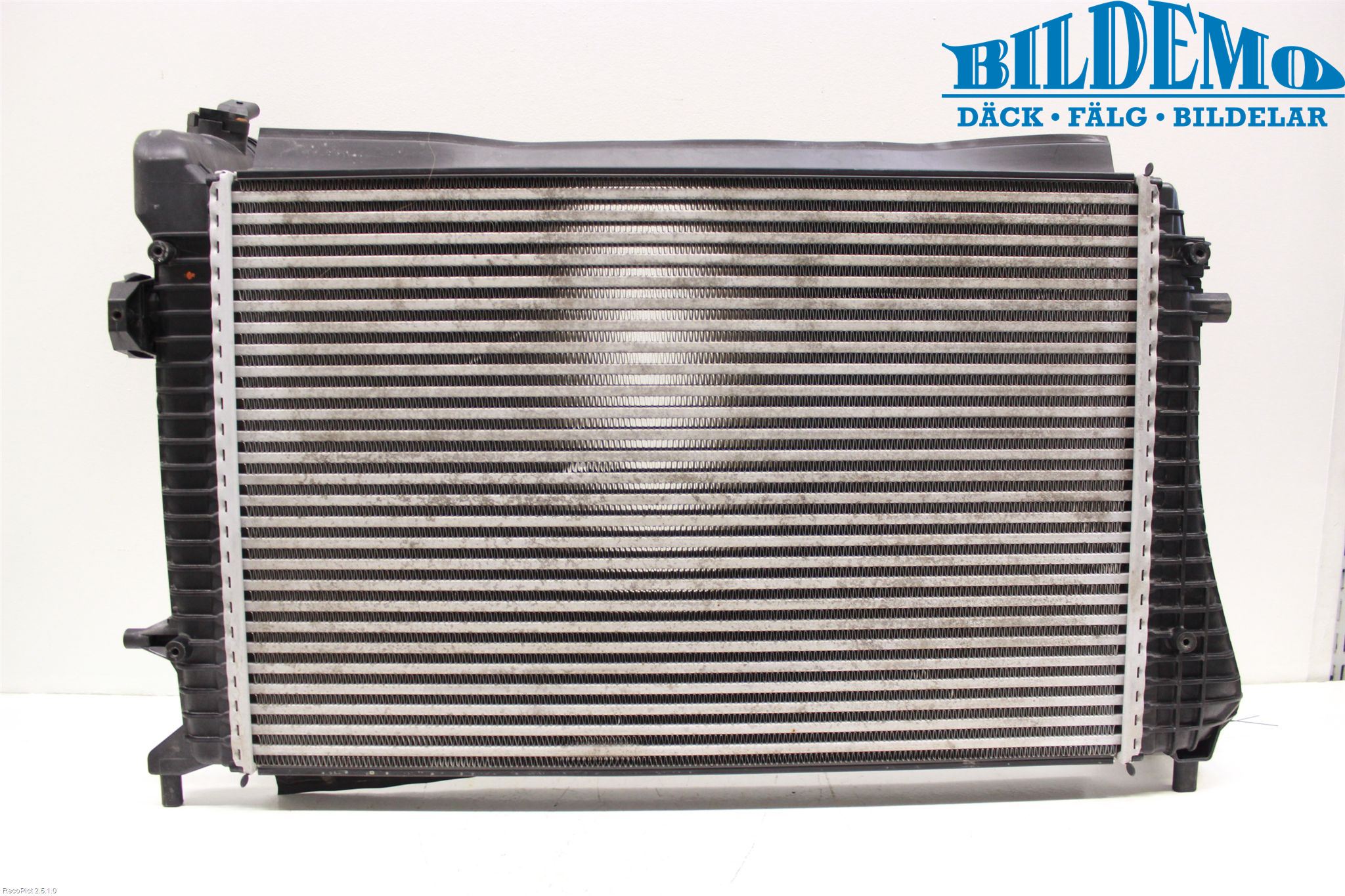 Volkswagen VW PASSAT 05-11 Laddluft-Intercooler Kyl
