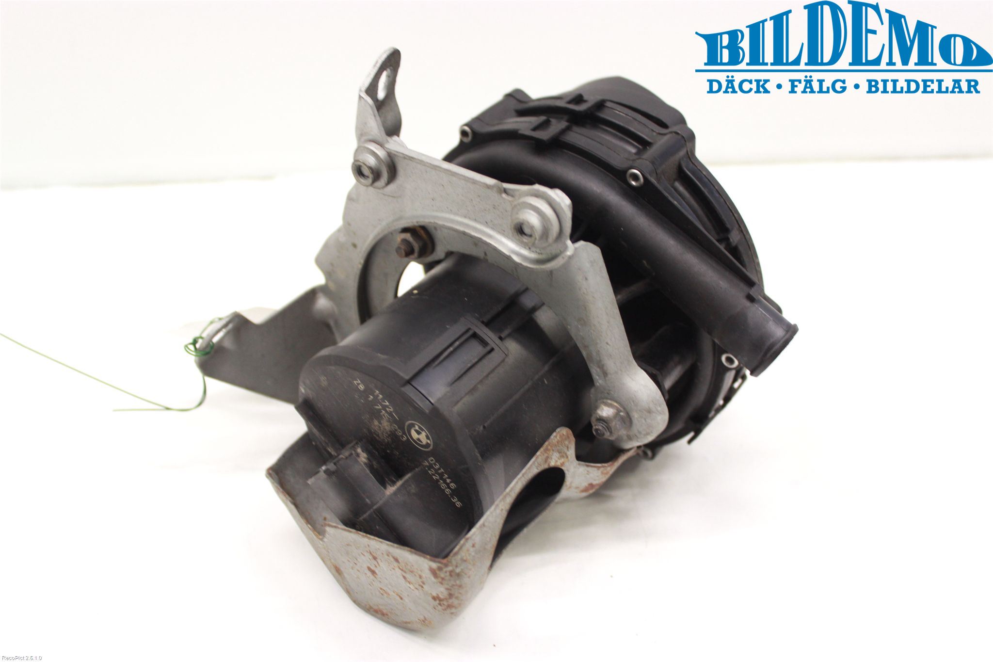 BMW 3 E46      98-05 Luftpump-Avgasrening