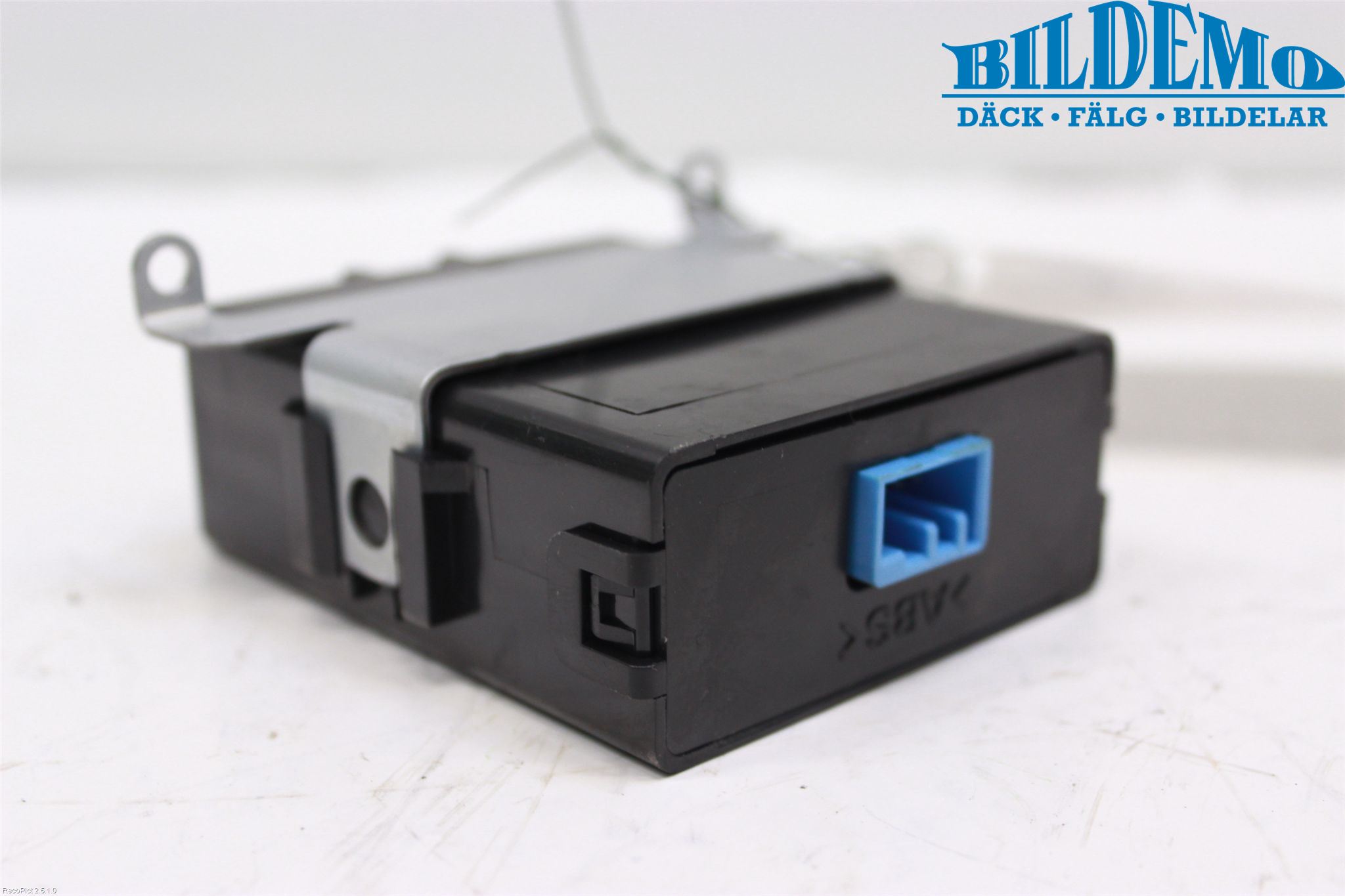 Volvo S70/V70/XC  97-00 Relä Larm