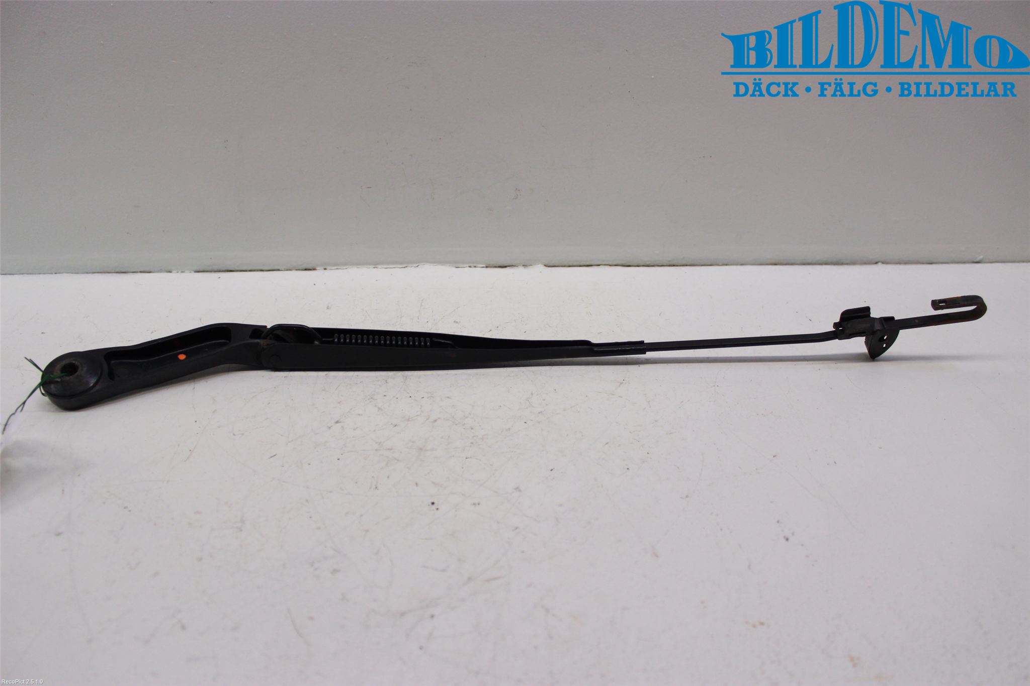 Opel MERIVA A   03-10 Torkararm Armar Vindruta