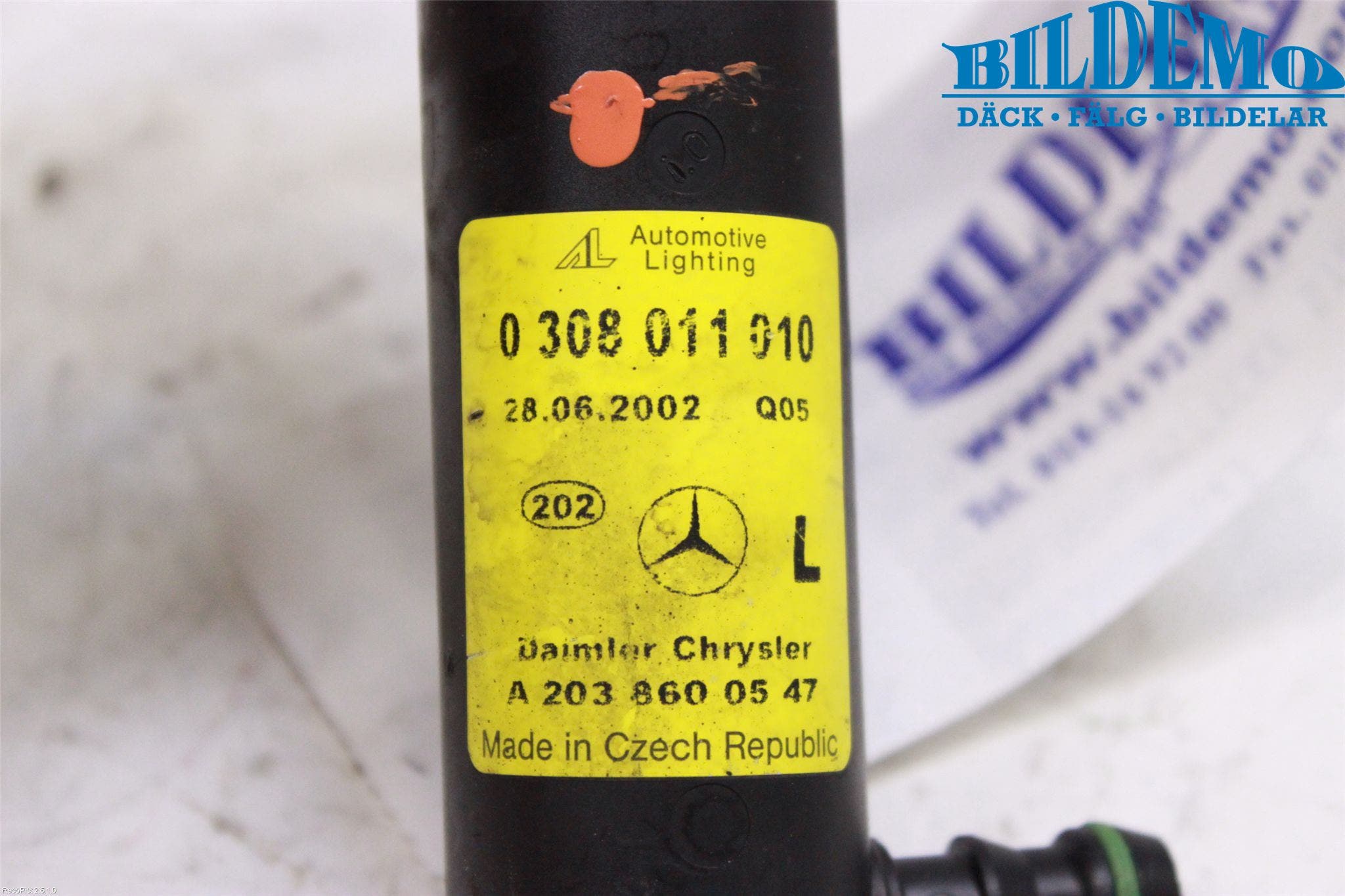 Mercedes-Benz MB C (203) 00-07 Spolarmunstycke Strålkastare