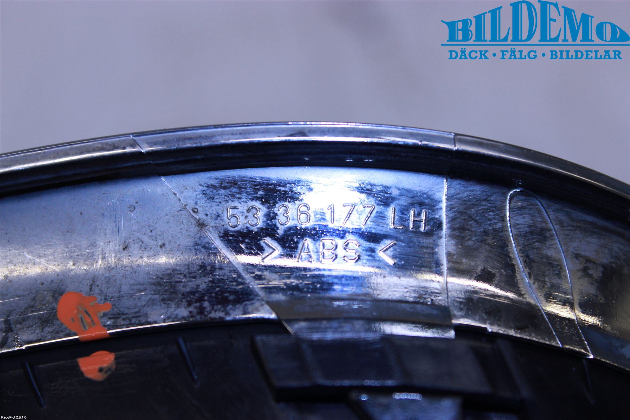 Saab 9-5 -05 Grilldel Vänster