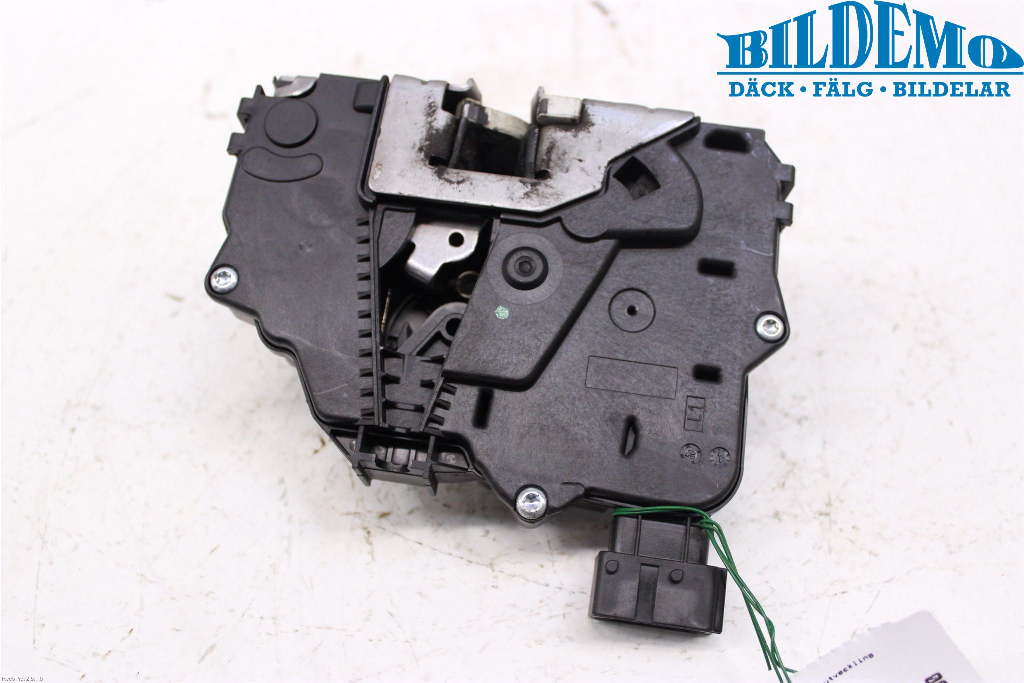 Opel CORSA D 07-14 Låskista-Dörrlås