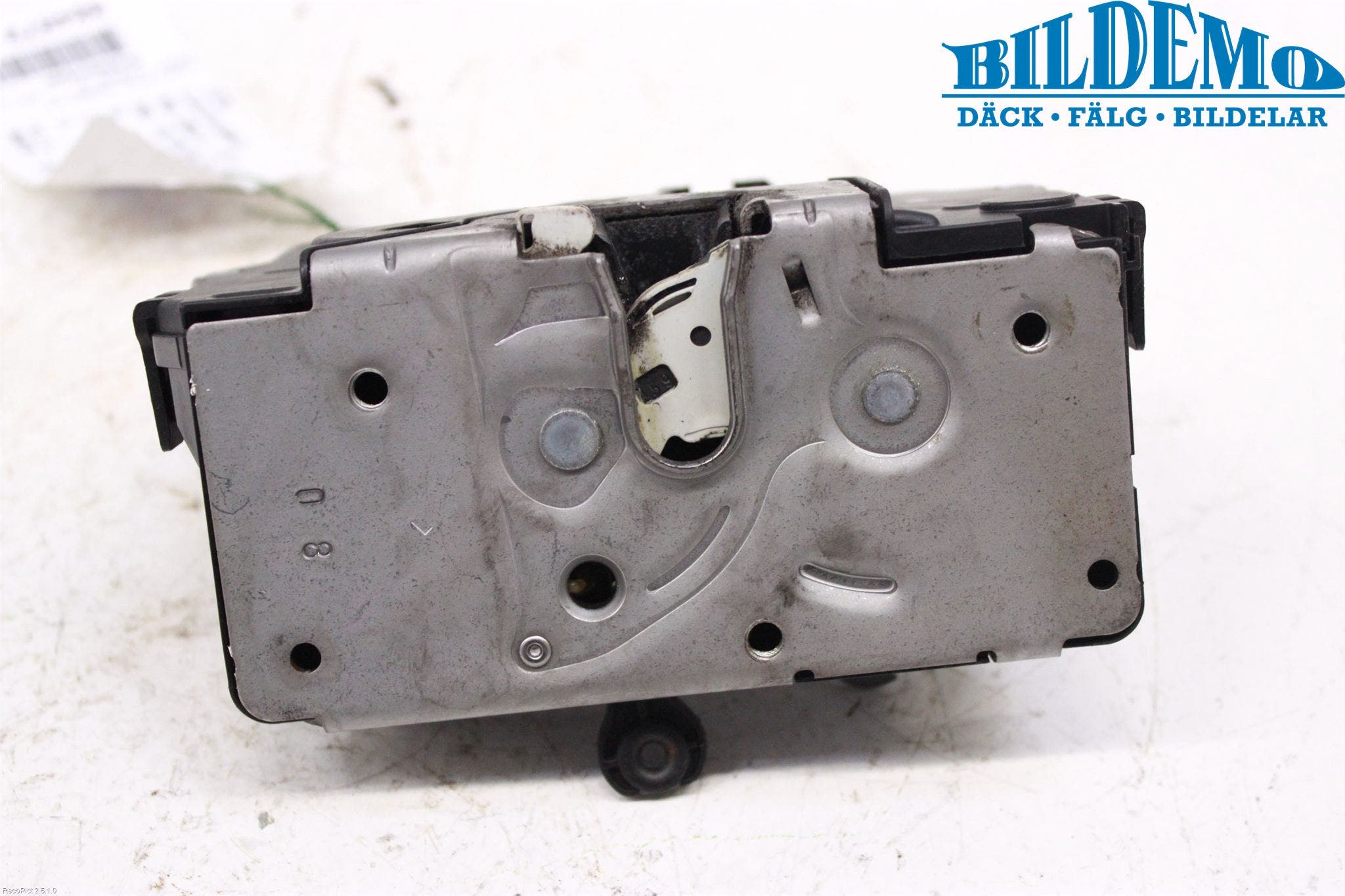 Opel CORSA D 07-14 Låskista-Dörrlås