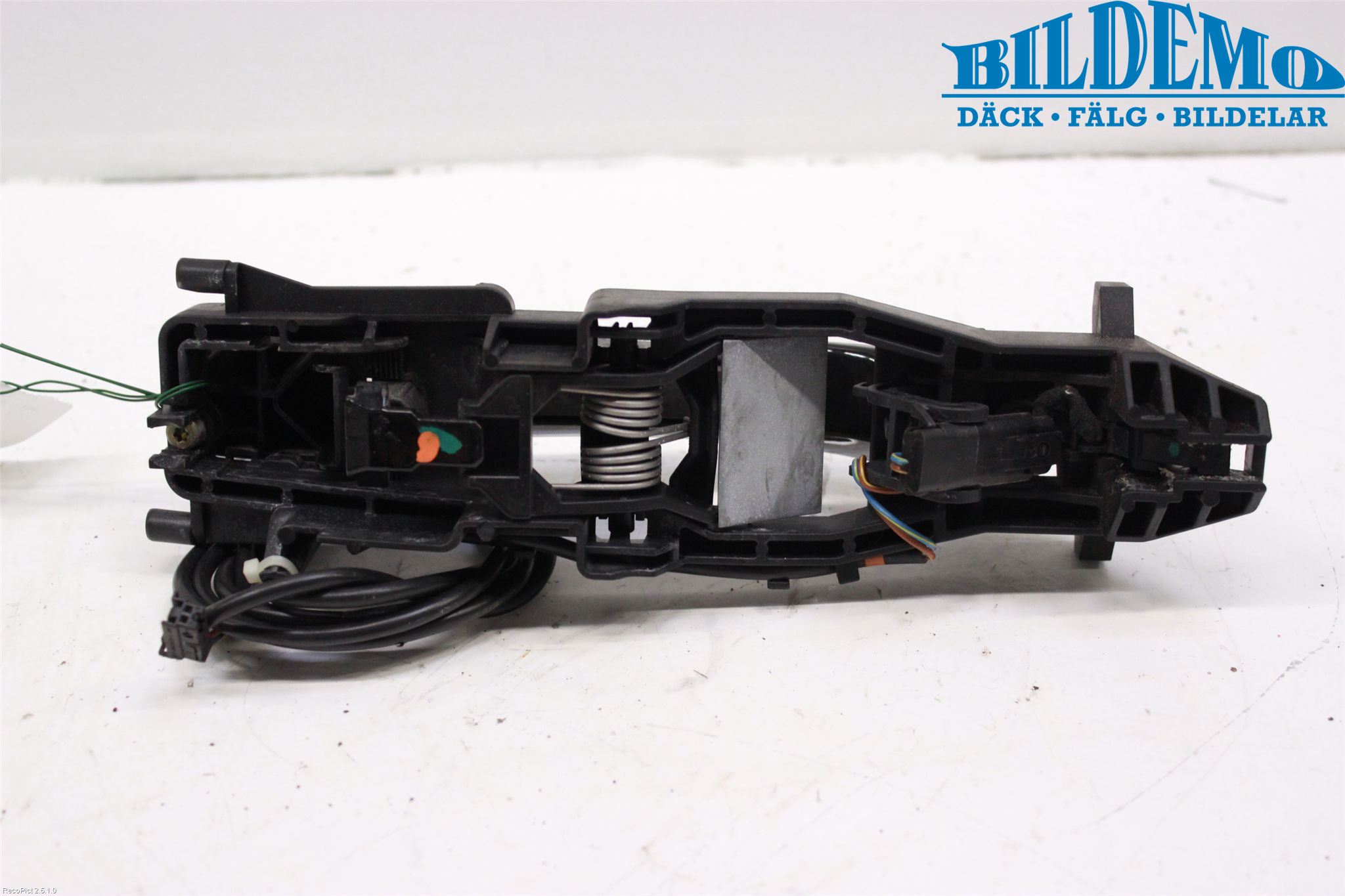 Mercedes-Benz MB CLK (C209) 02-09 Dörrhandtag Yttre Hö
