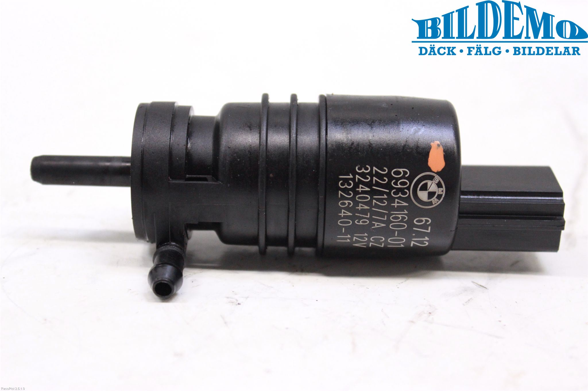 BMW 5 F10/F11/F18 09-17 Spolarpump Vindruta