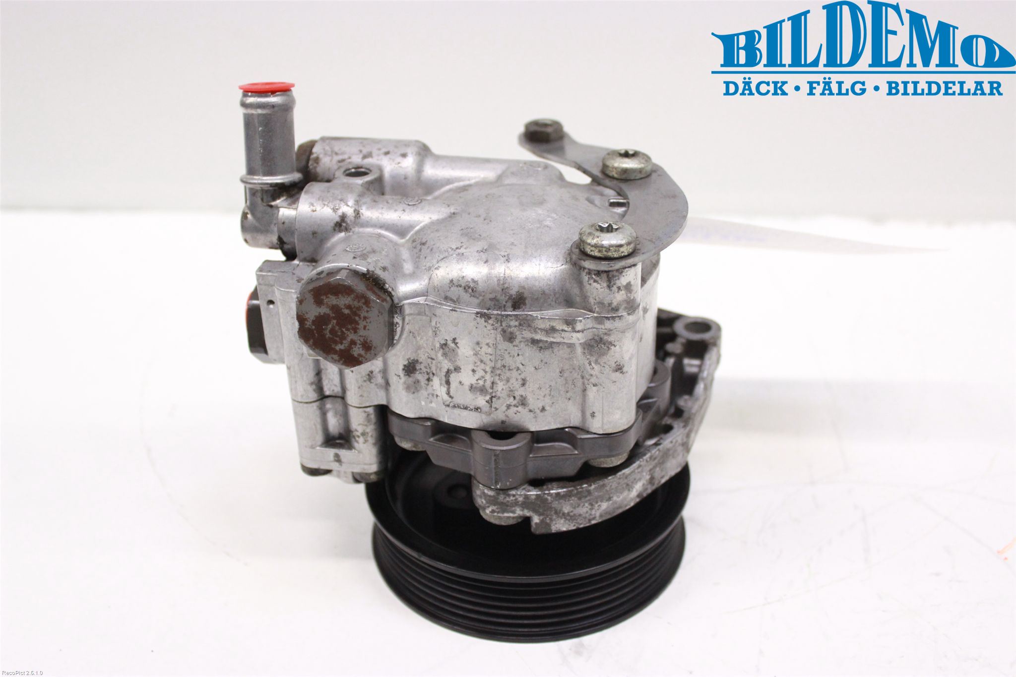 BMW 5 E60/61 Sed/Tou 02-10 Styrservopump