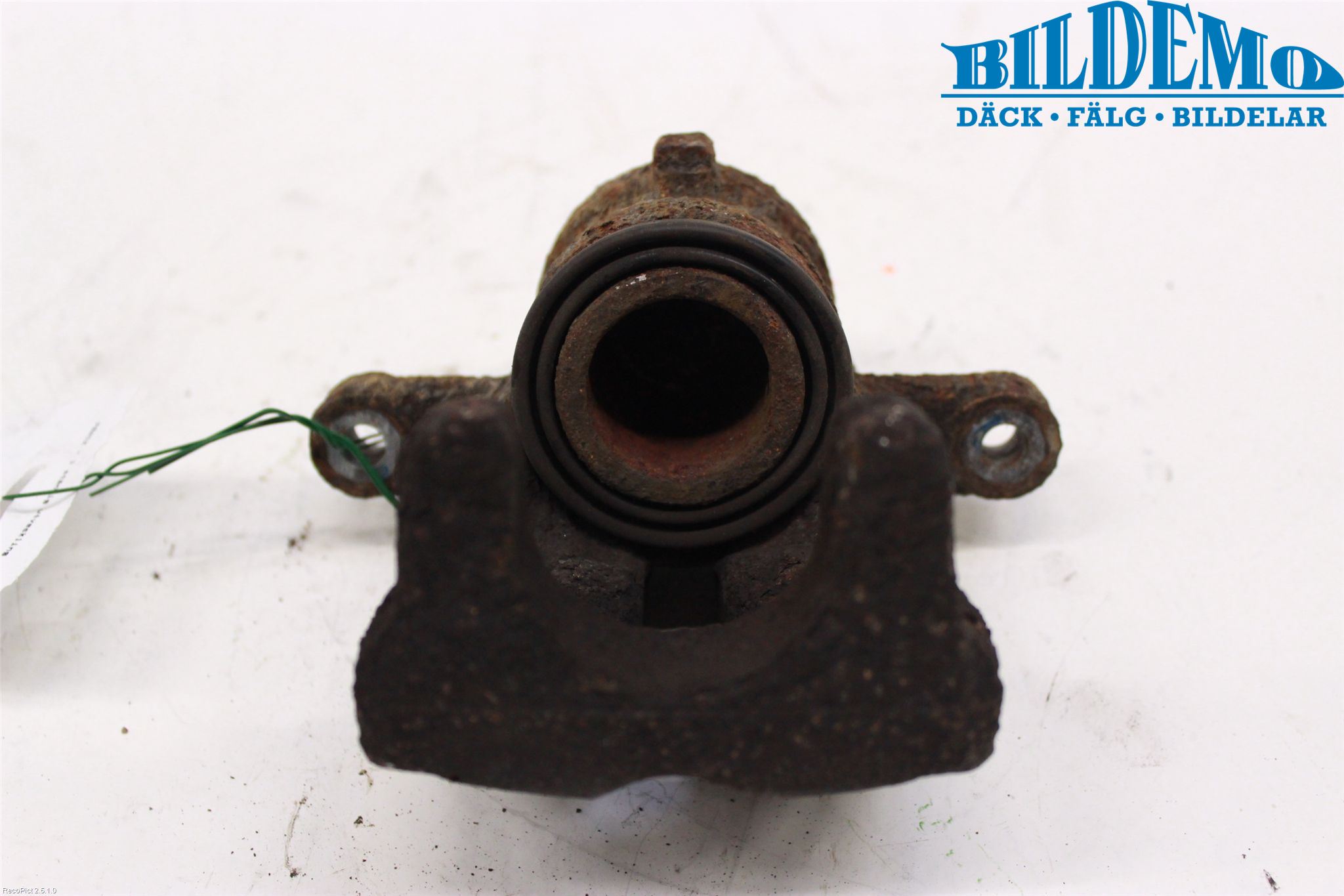 BMW 1 E87/81 5D/3D 03-11 Bromsok Bak Vänster