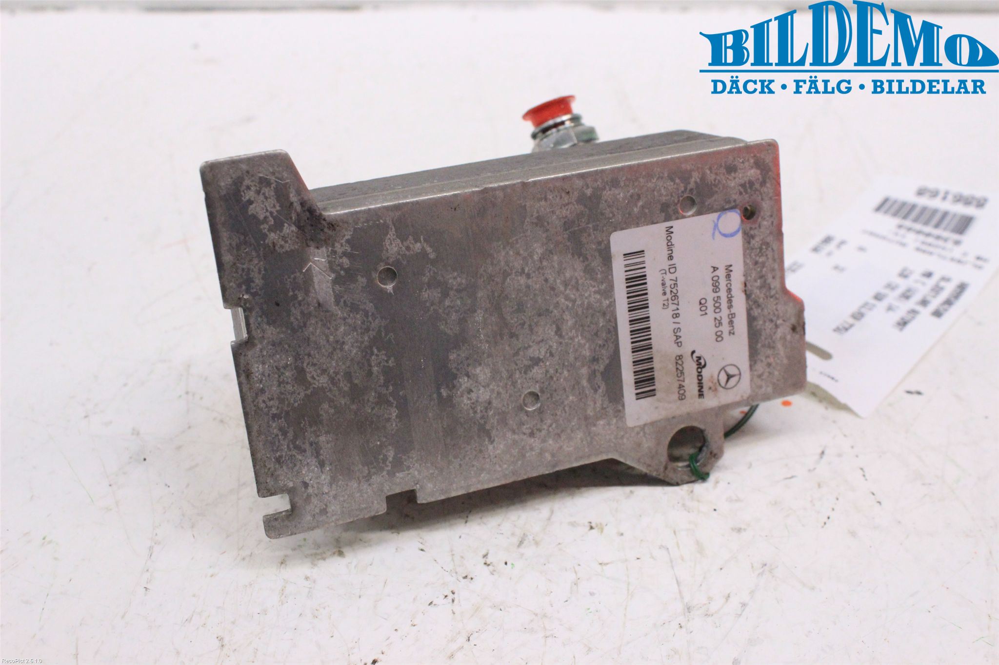 Mercedes-Benz MB C-KLASS (W205) 14-21 Oljekylare Automat